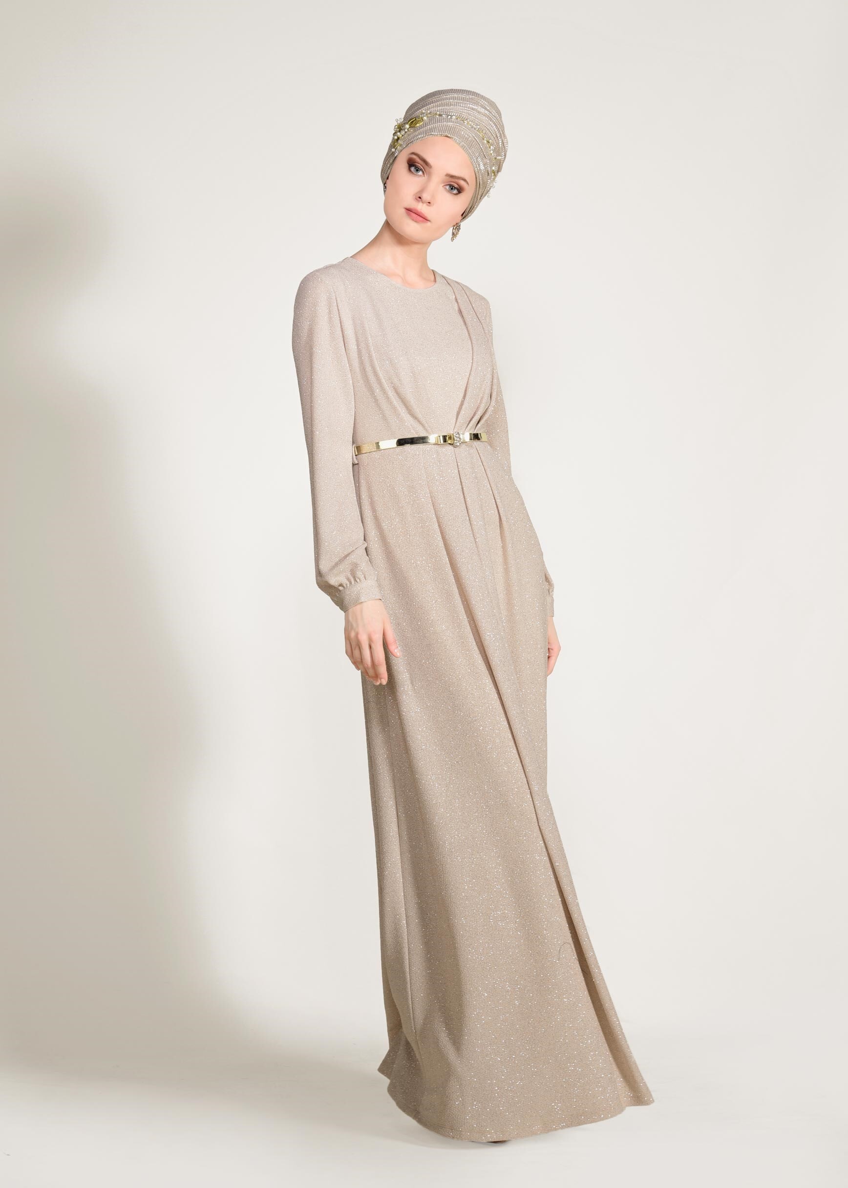 Tesettür giyim BEJ KEMER DETAYLI SİMLİ ABİYE ELBİSE 5434