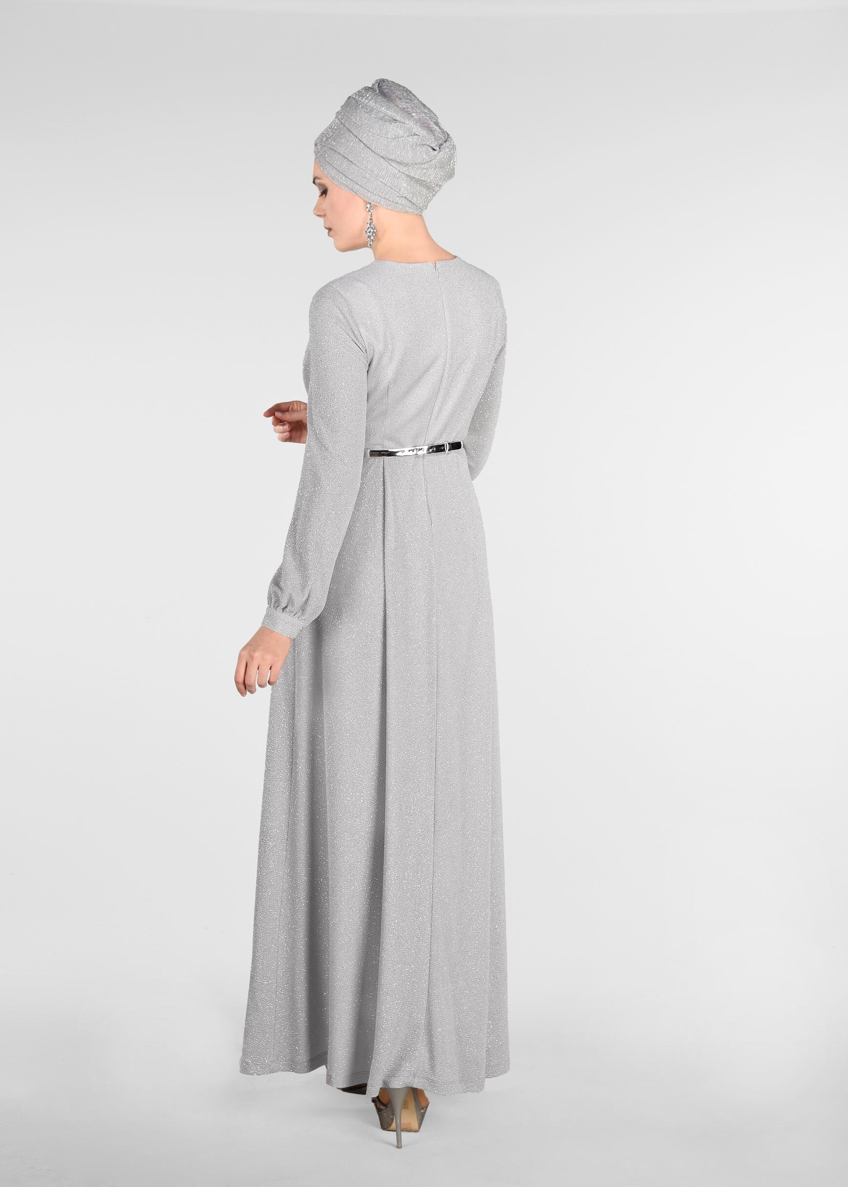 Tesettür giyim GRİ KEMER DETAYLI SİMLİ ABİYE ELBİSE 5434