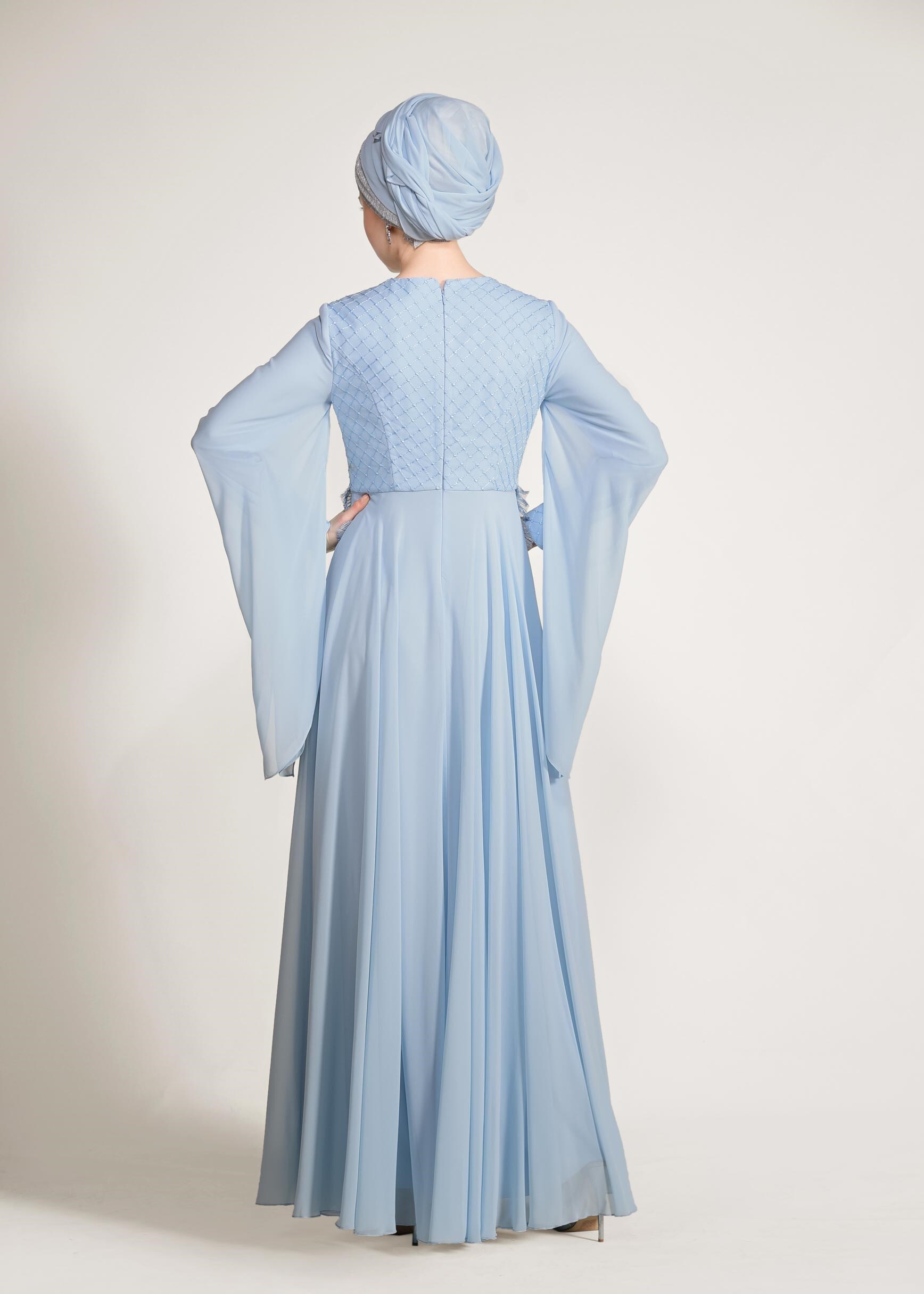 Tesettür giyim MAVİ BONCUK VE TAŞ İŞLEMELİ MULTİ ŞİFON ABİYE ELBİSE 5436