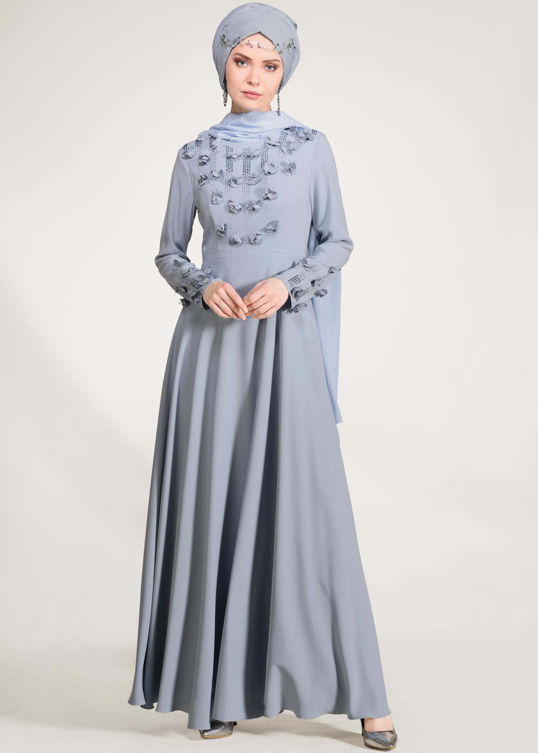 Tesettür giyim MAVİ ÜÇ BOYUTLU ÇİÇEK DETAYLI ABİYE ELBİSE 5438