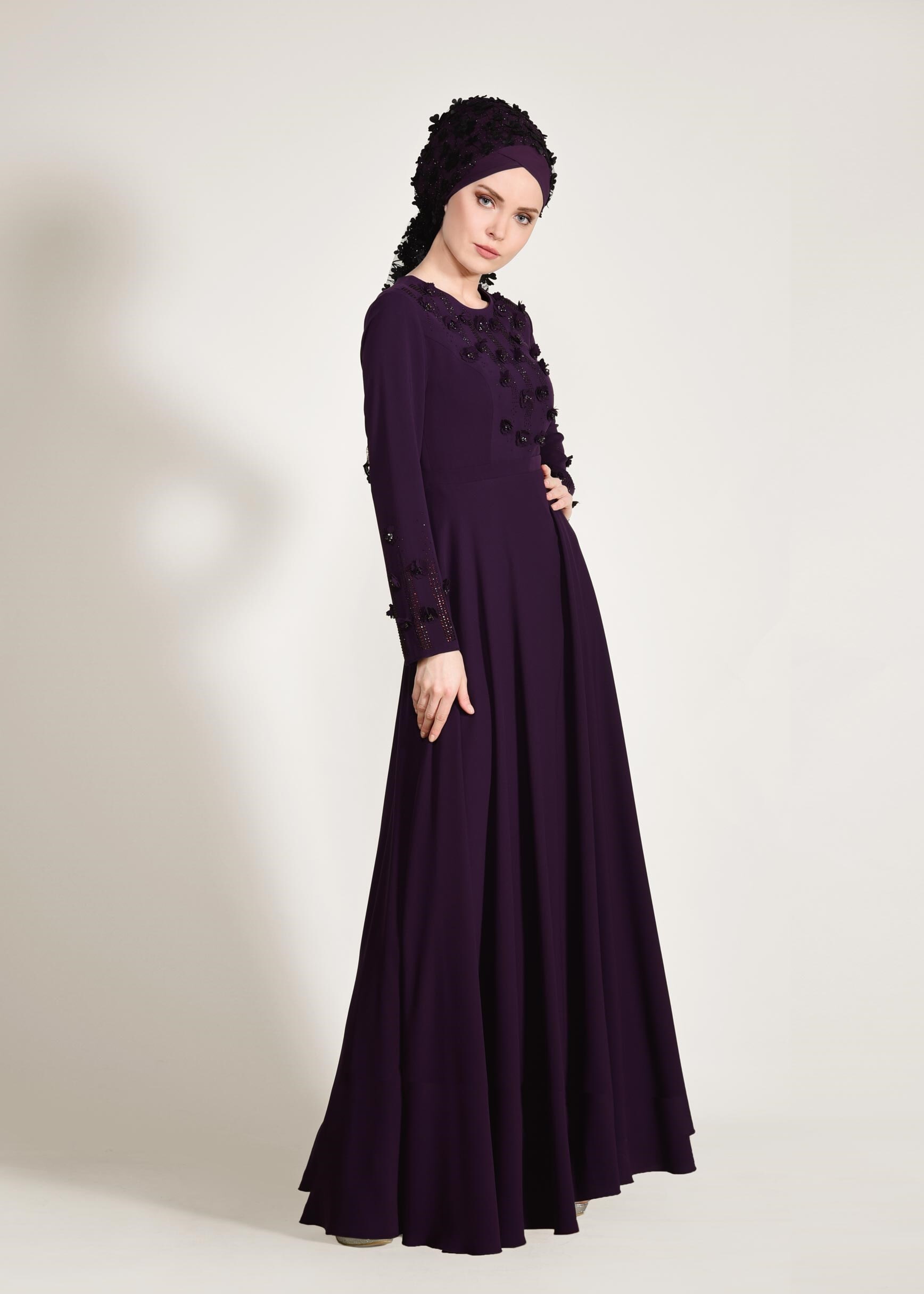 Tesettür giyim MOR ÜÇ BOYUTLU ÇİÇEK DETAYLI ABİYE ELBİSE 5438