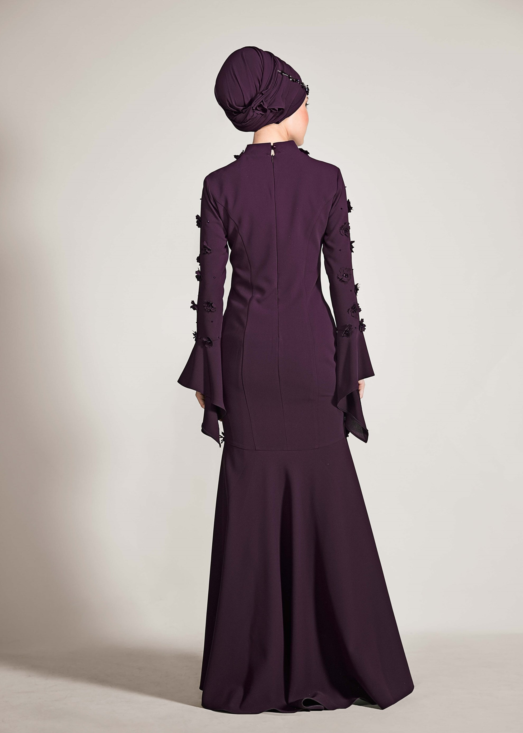 Tesettür giyim MOR ÜÇ BOYUT ÇİÇEKLİ VOLANLI ABİYE ELBİSE 5444 