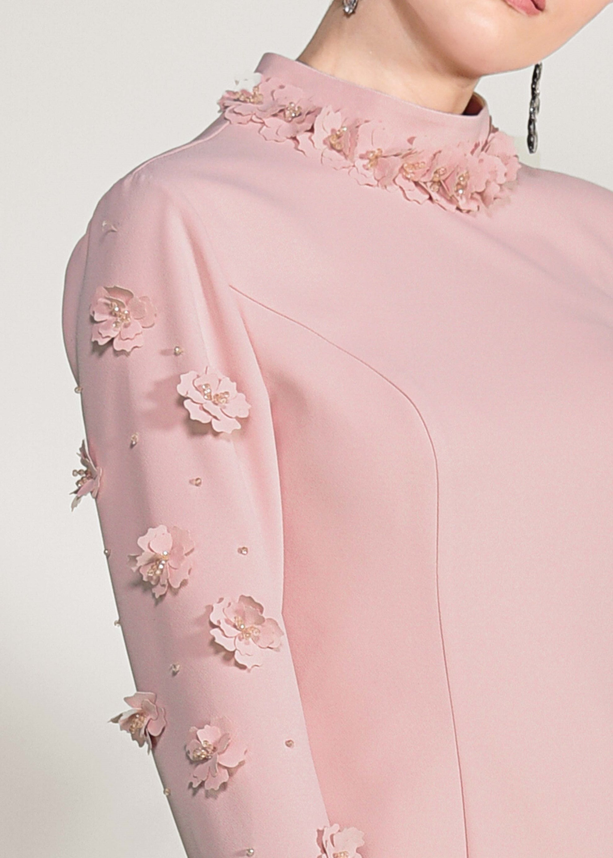 Tesettür giyim PUDRA ÜÇ BOYUT ÇİÇEKLİ VOLANLI ABİYE ELBİSE 5444 