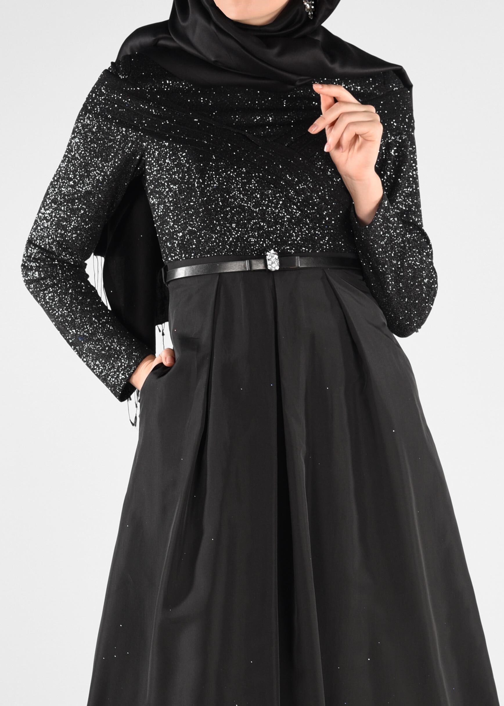 Tesettür giyim SİYAH BELİ KEMERLİ TAFTA KUMAŞ ABİYE ELBİSE 5456