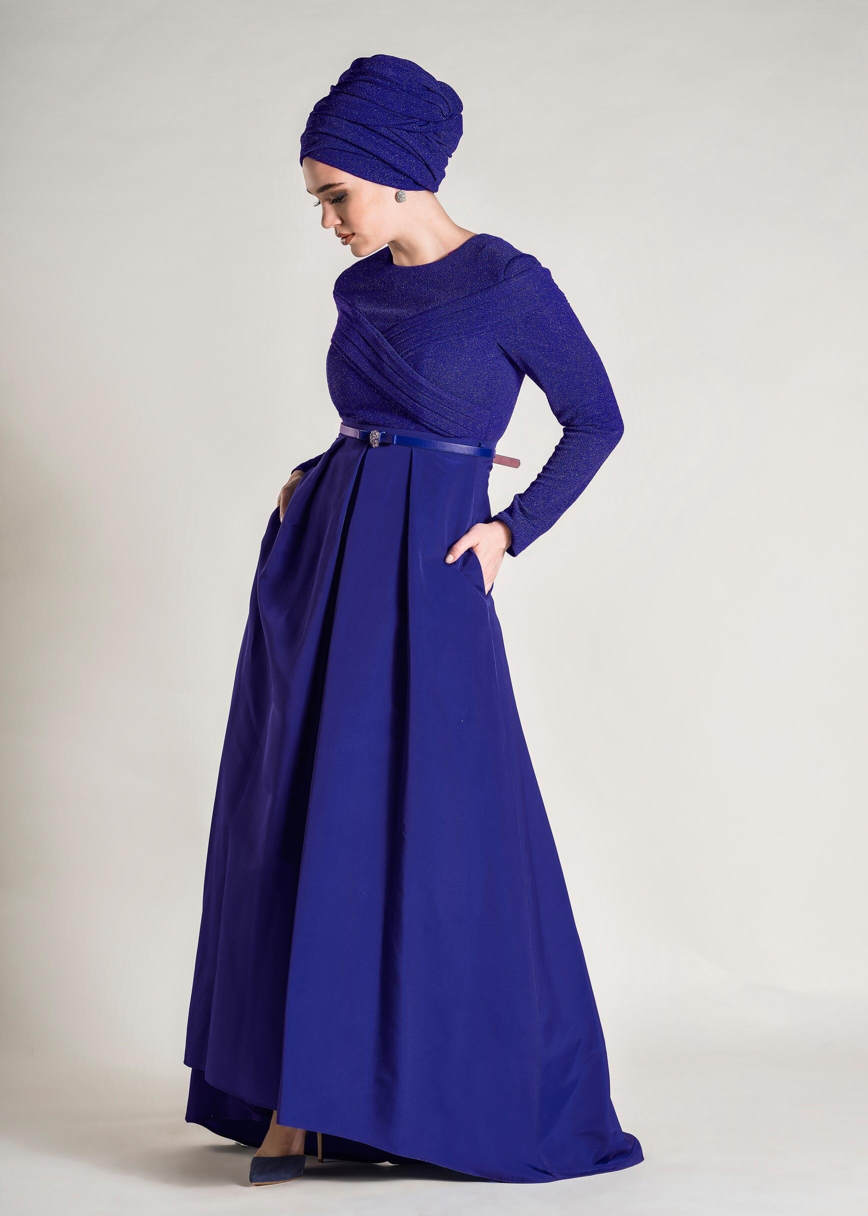 Tesettür giyim LACİVERT BELİ KEMERLİ TAFTA KUMAŞ ABİYE ELBİSE 5456