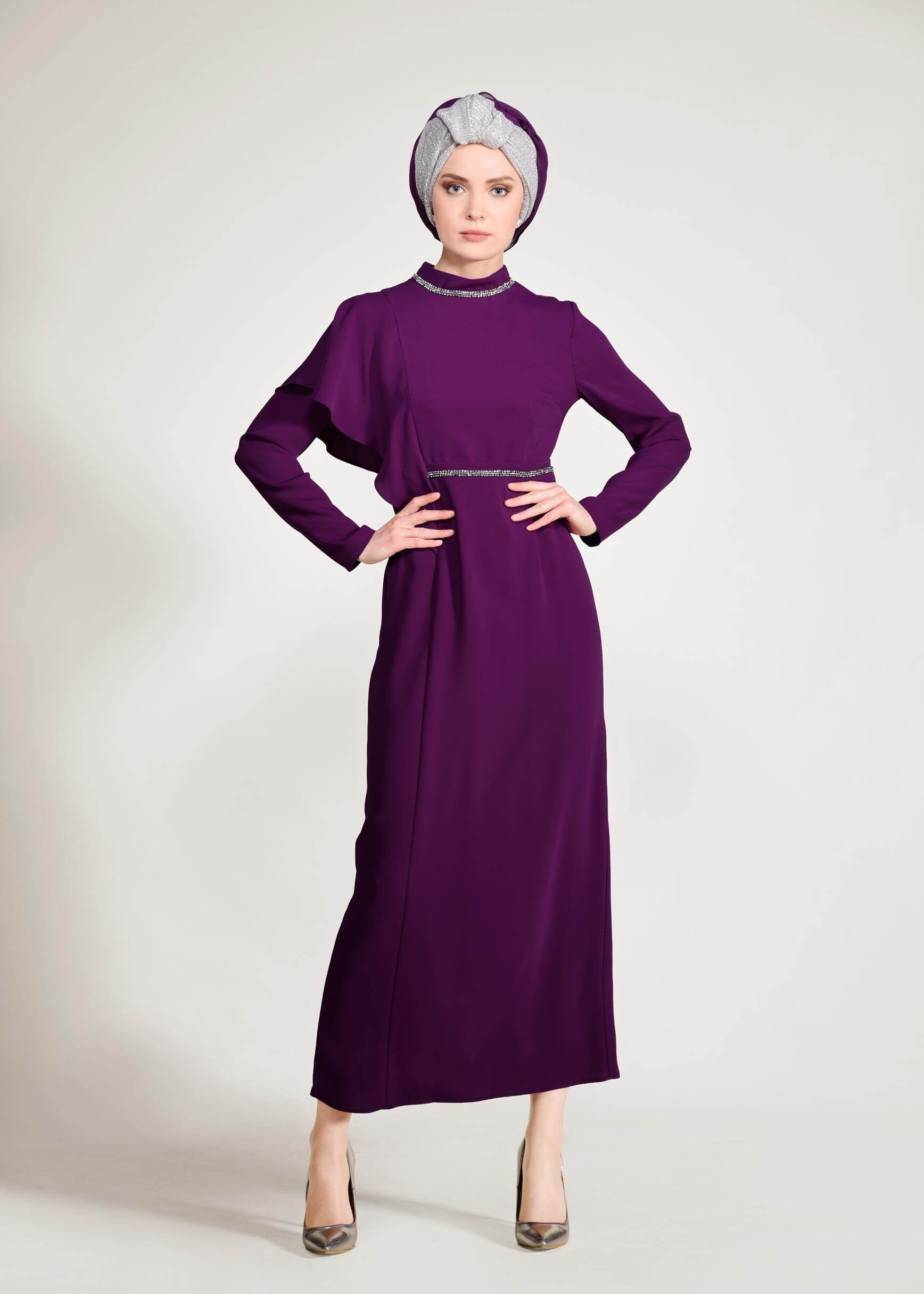 Tesettür giyim MOR OMUZU VOLANLI ŞERİT BONCUK DETAYLI ABİYE ELBİSE 5458 