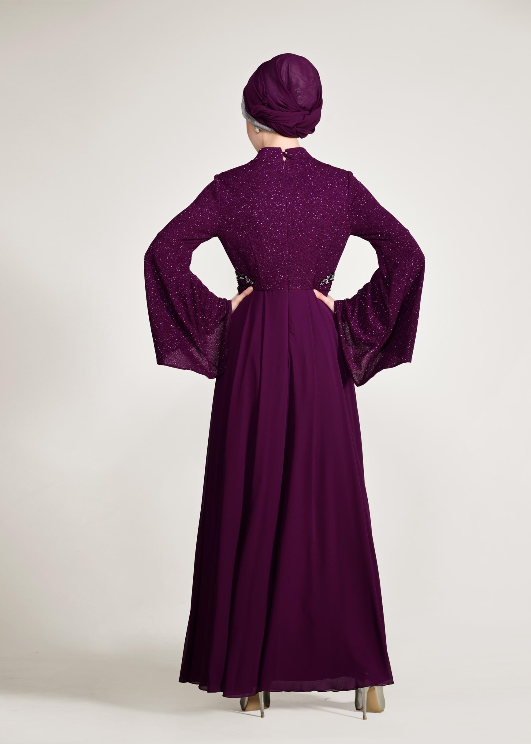 Tesettür giyim MOR BELİ TAŞ İŞLEMELİ SİMLİ ABİYE ELBİSE 5467 