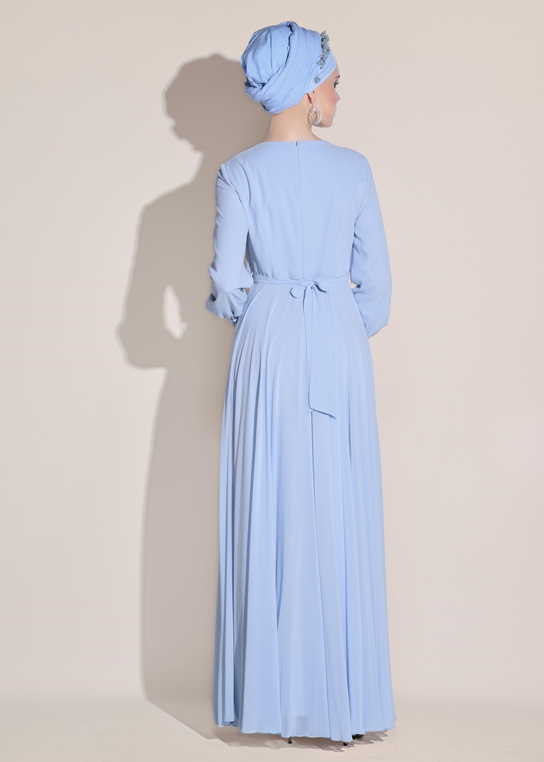 Tesettür giyim MAVİ TAŞ DETAYLI ABİYE ELBİSE 5471