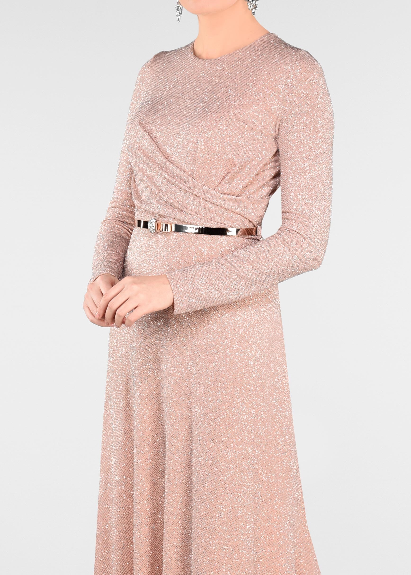 Tesettür giyim PUDRA SİMLİ KUMAŞTAN ABİYE ELBİSE 5473 