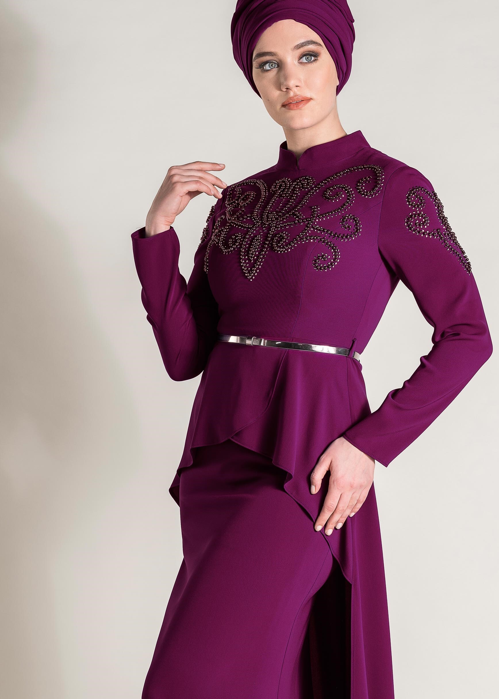 Tesettür giyim MÜRDÜM BONCUKLU TAŞLI ABİYE ELBİSE 5480