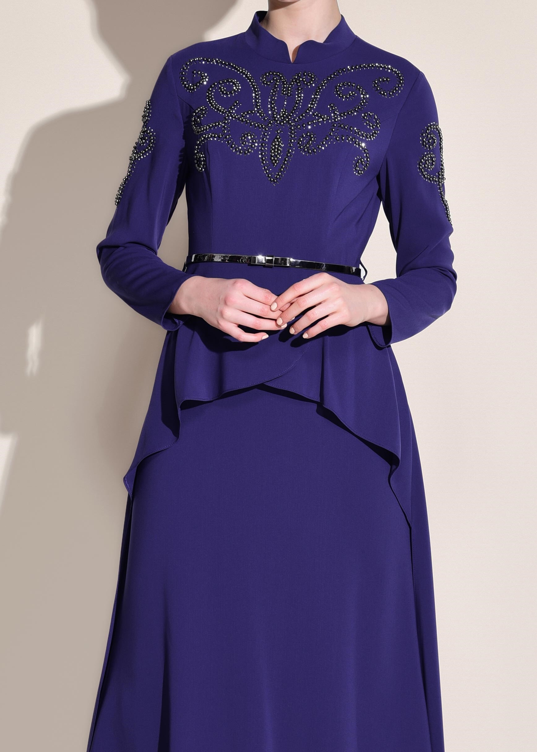 Tesettür giyim LACİVERT BONCUKLU TAŞLI ABİYE ELBİSE 5480