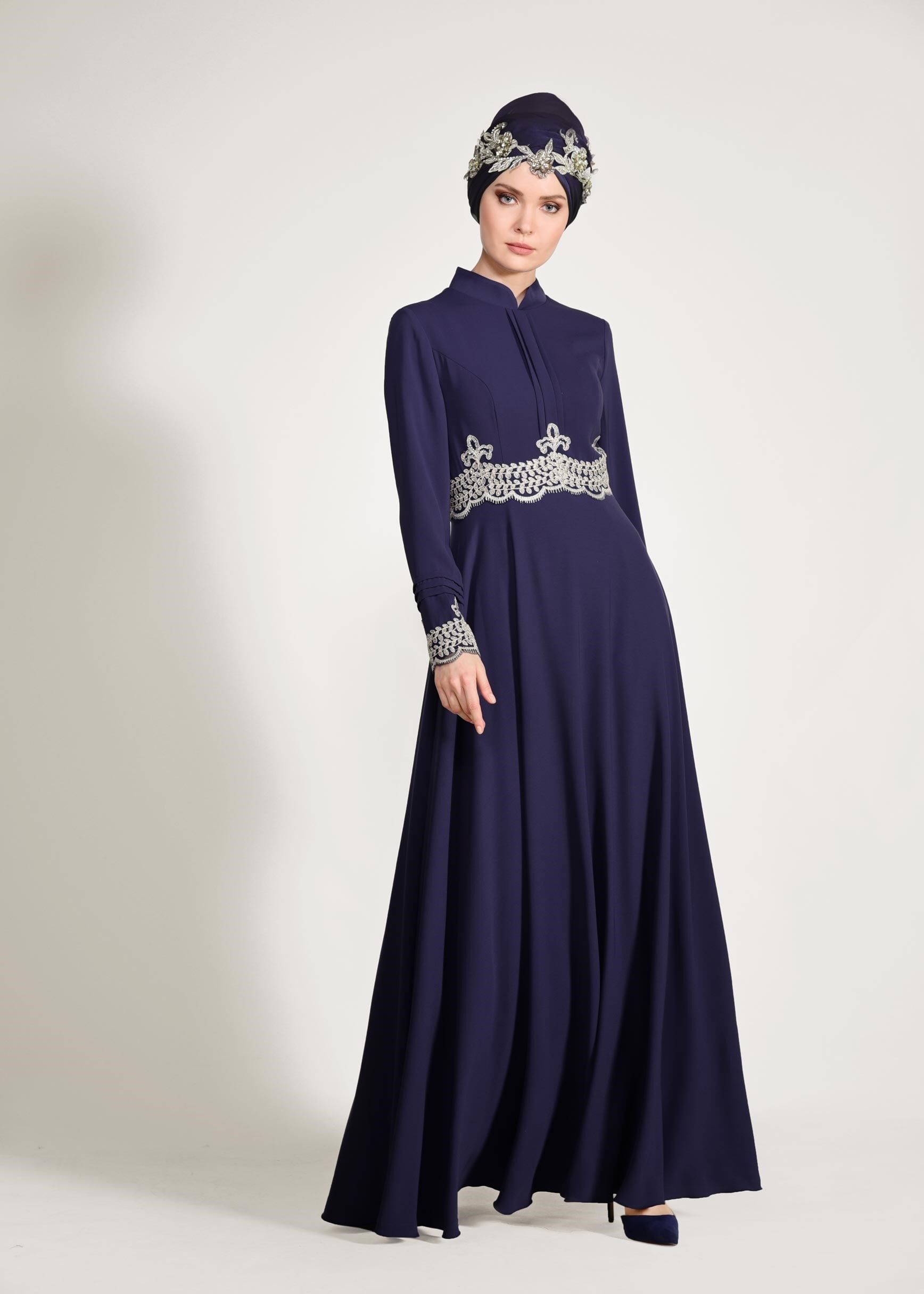 Tesettür giyim LACİVERT GÜPÜR DETAYLI ABİYE ELBİSE 5482 