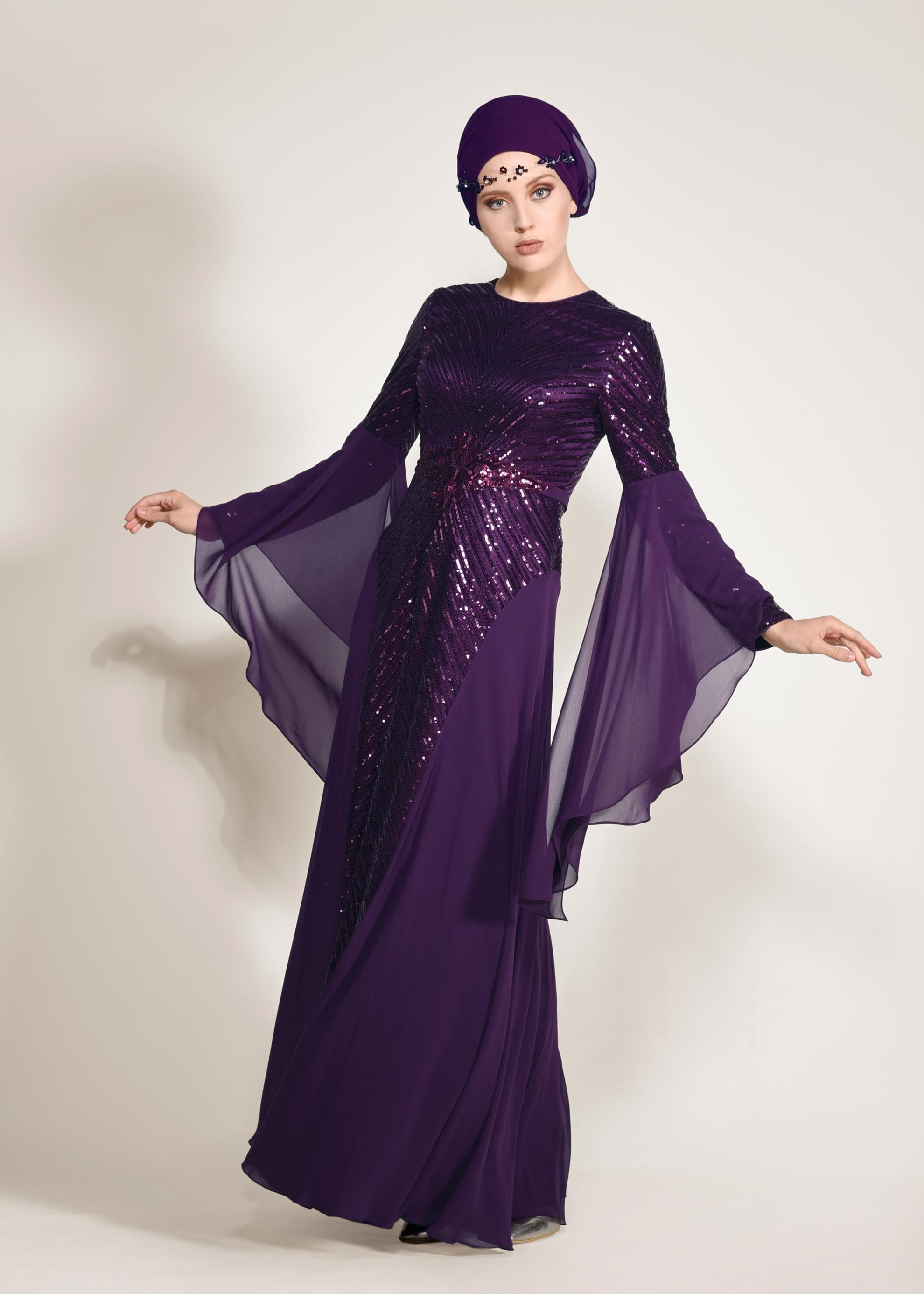 Tesettür giyim MOR KOLLARI VOLANLI PUL PAYET ŞİFON ABİYE ELBİSE 5493