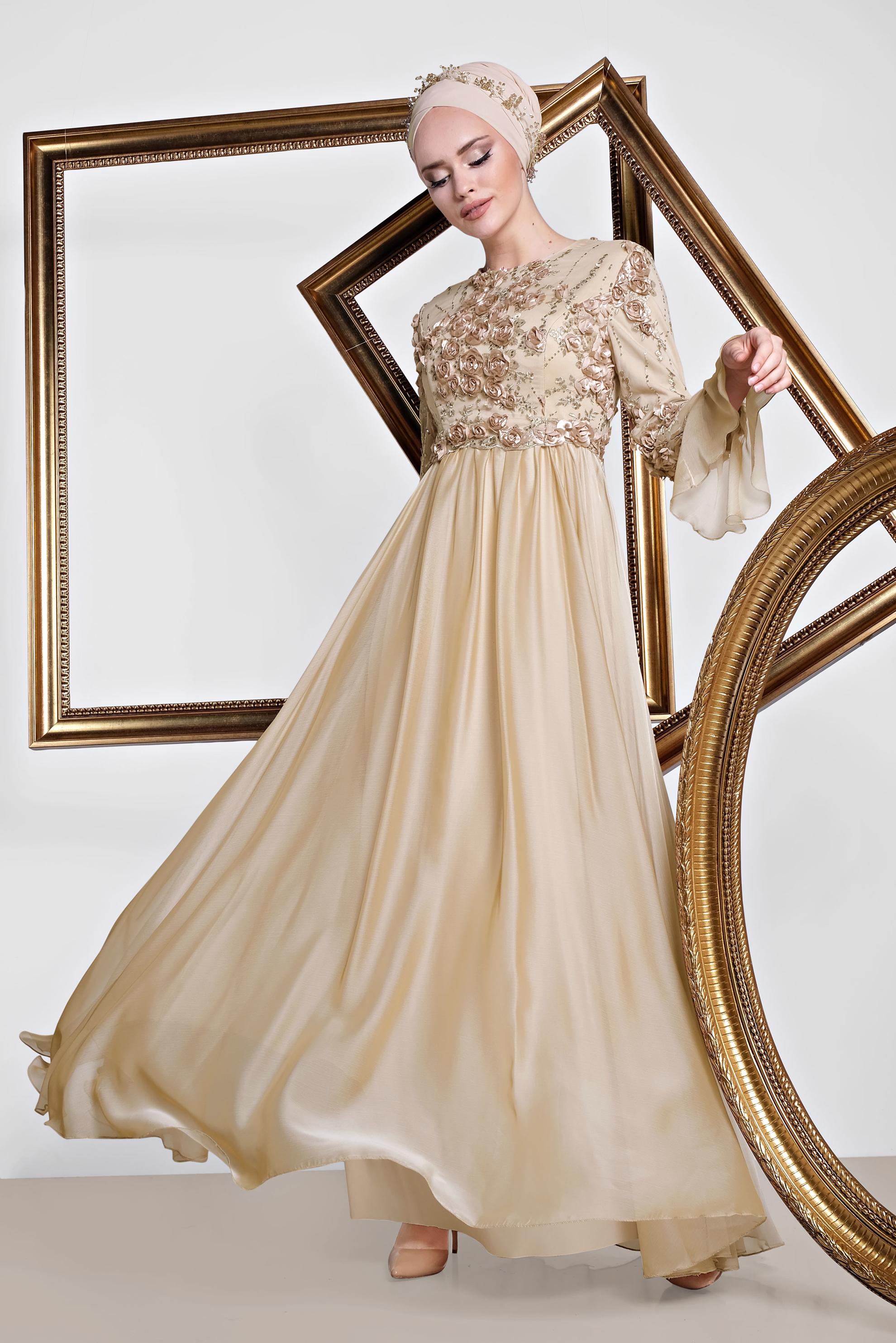 Tesettür giyim PUDRA ÜÇ BOYUTLU ÇİÇEKLİ ŞİFON ABİYE ELBİSE 5505 