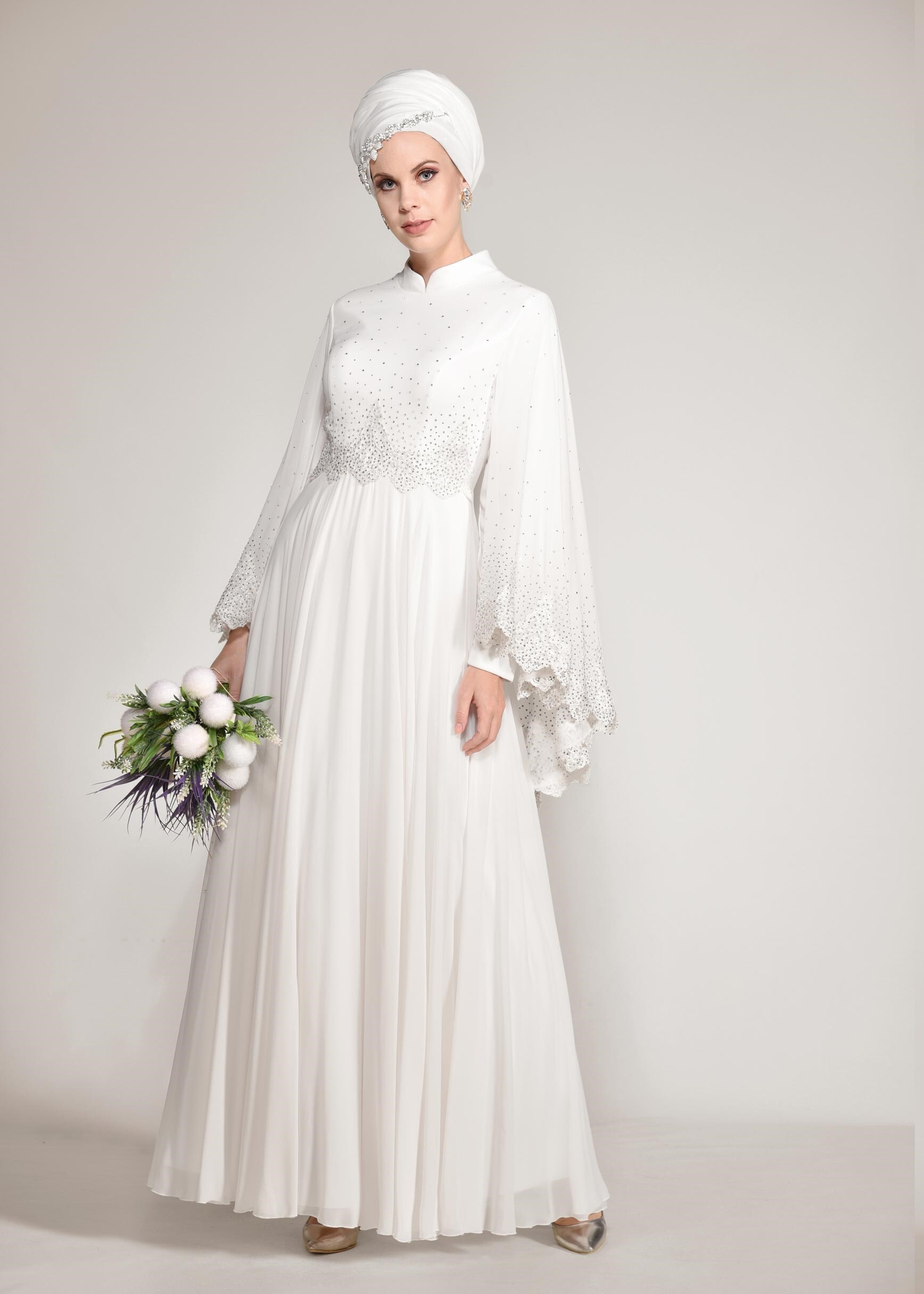 Tesettür giyim BEYAZ TAŞLI PELERİNLİ ABİYE ELBİSE 5506