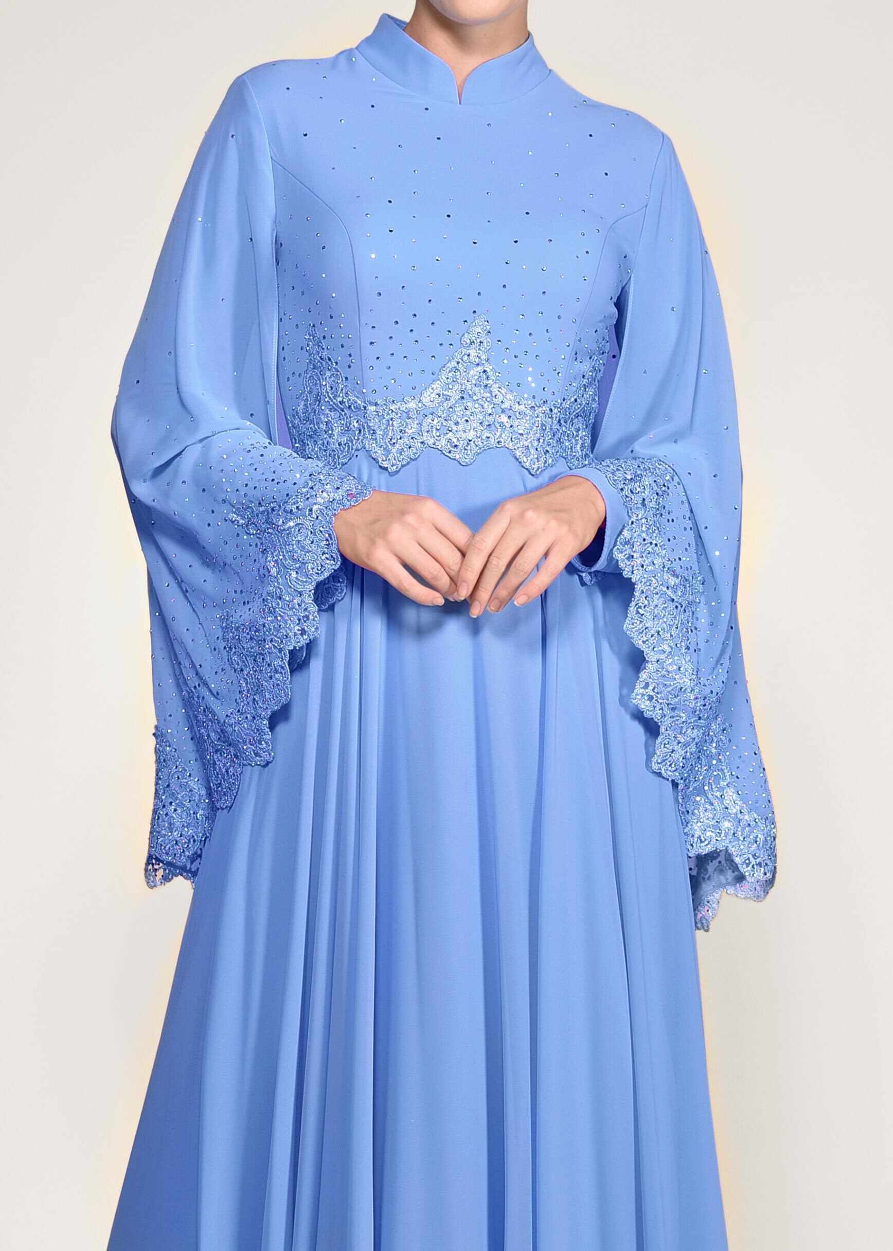 Tesettür giyim MAVİ TAŞLI PELERİNLİ ABİYE ELBİSE 5506