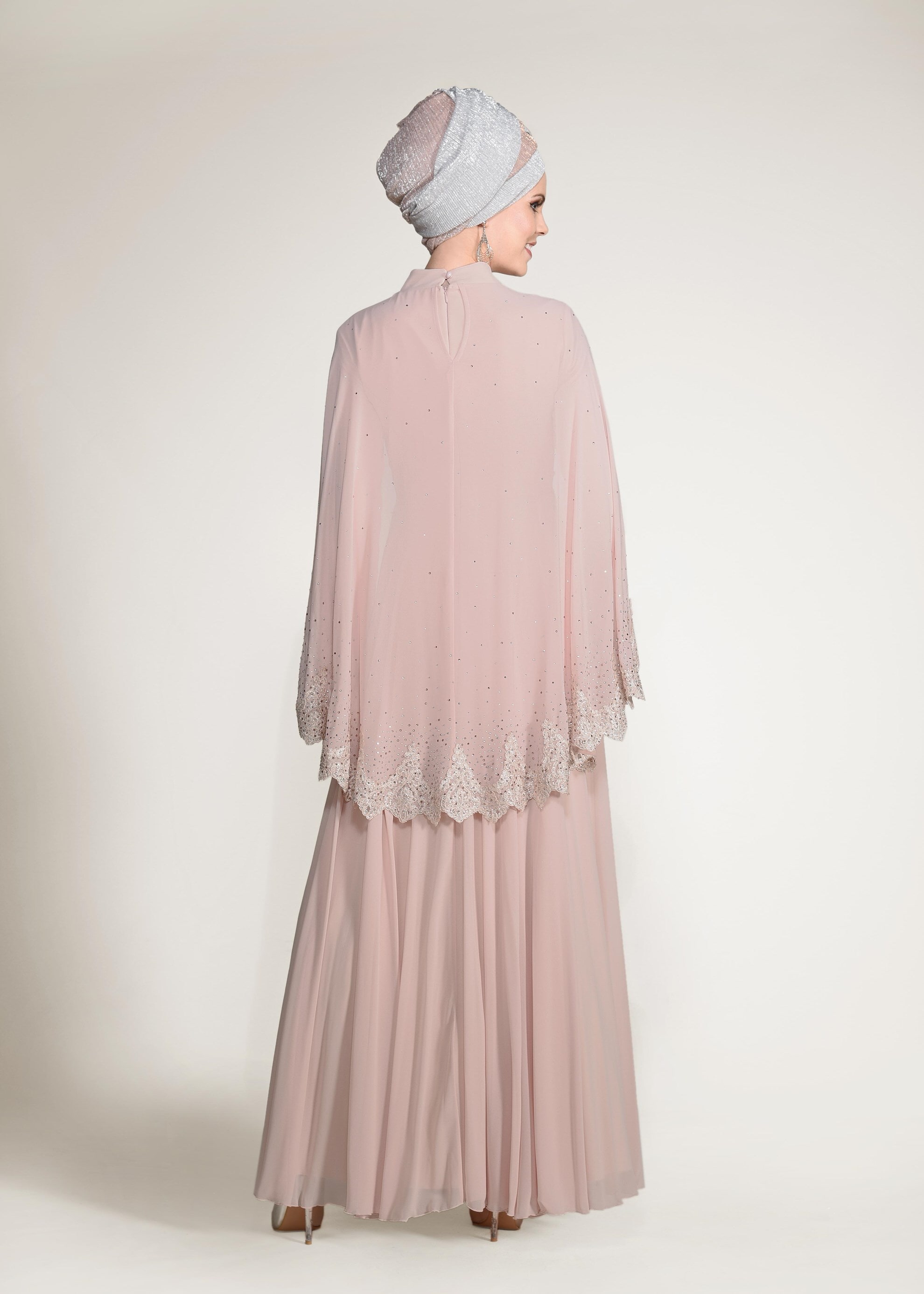 Tesettür giyim PUDRA TAŞLI PELERİNLİ ABİYE ELBİSE 5506