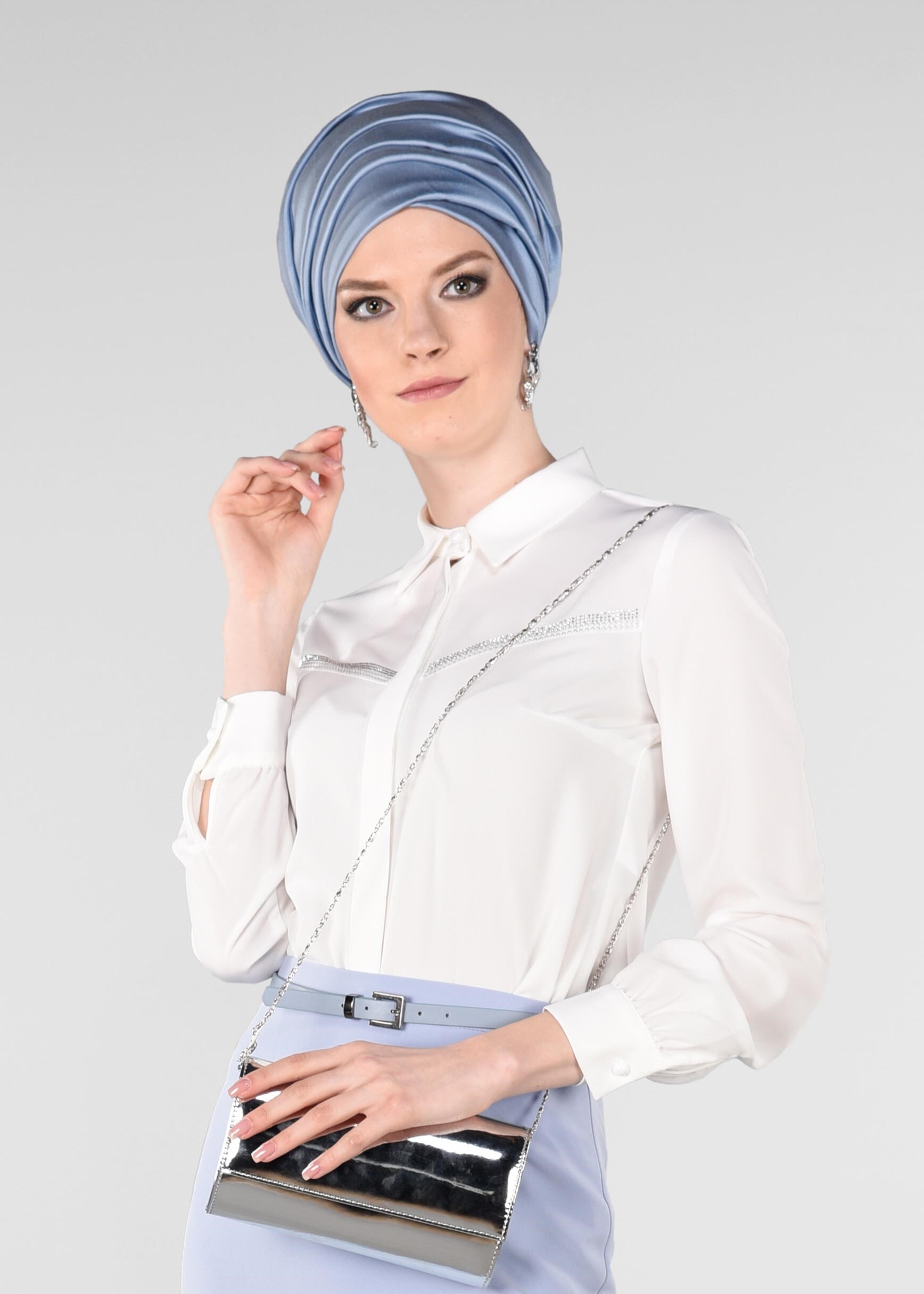 Tesettür giyim BEYAZ TAŞ BASKILI BLUZ 4001