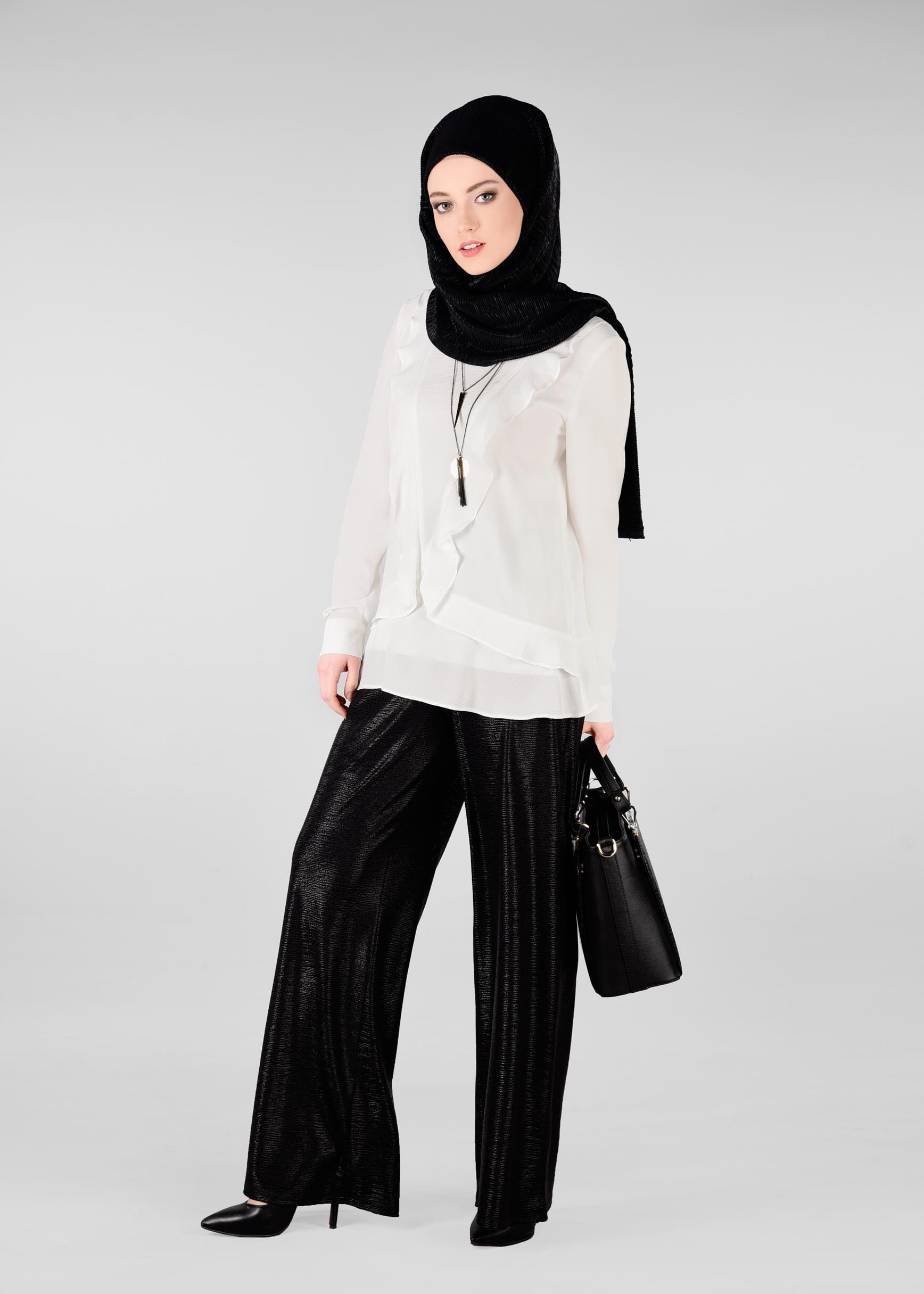 Tesettür giyim BEYAZ FIRFIR DETAYLI BLUZ 4080