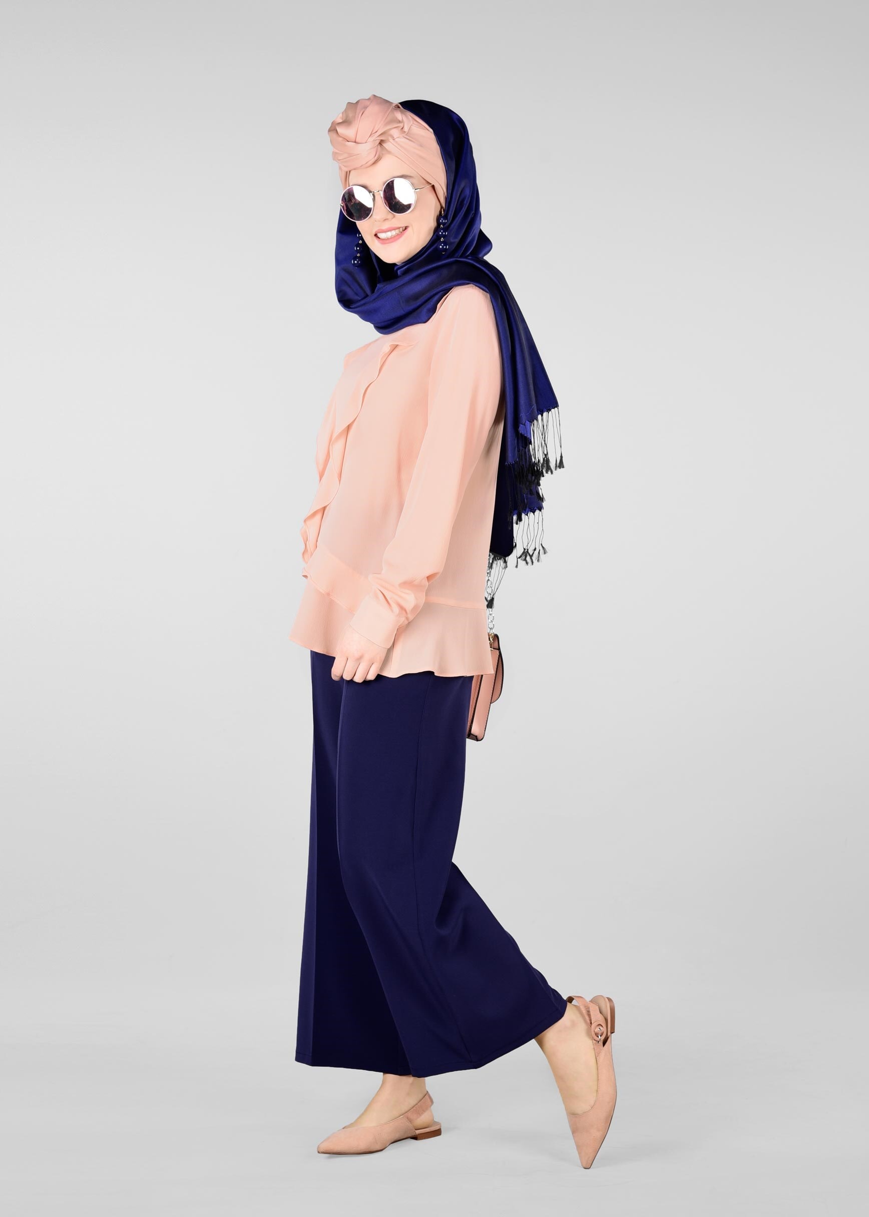 Tesettür giyim PUDRA FIRFIR DETAYLI BLUZ 4080