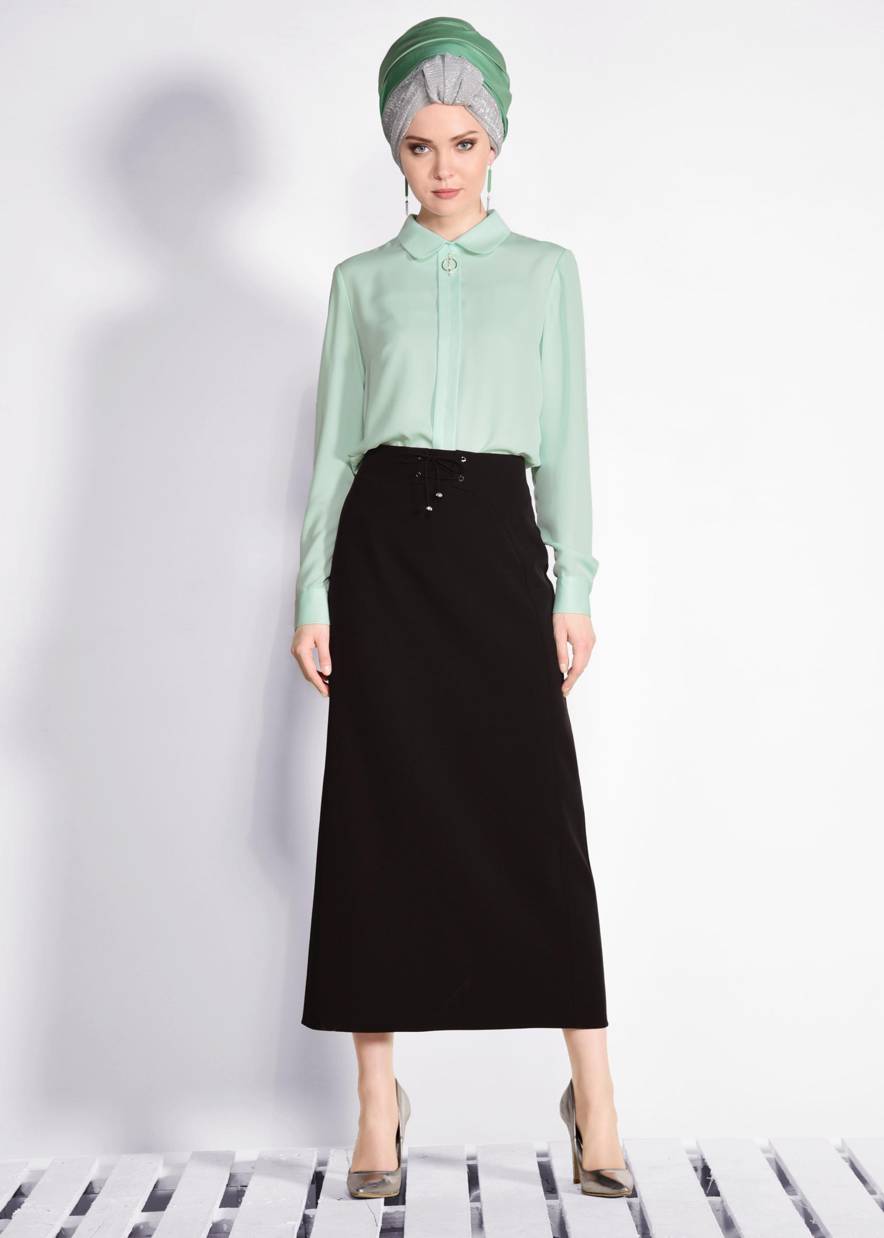 Tesettür giyim YEŞİL BEBE YAKA BLUZ 4096