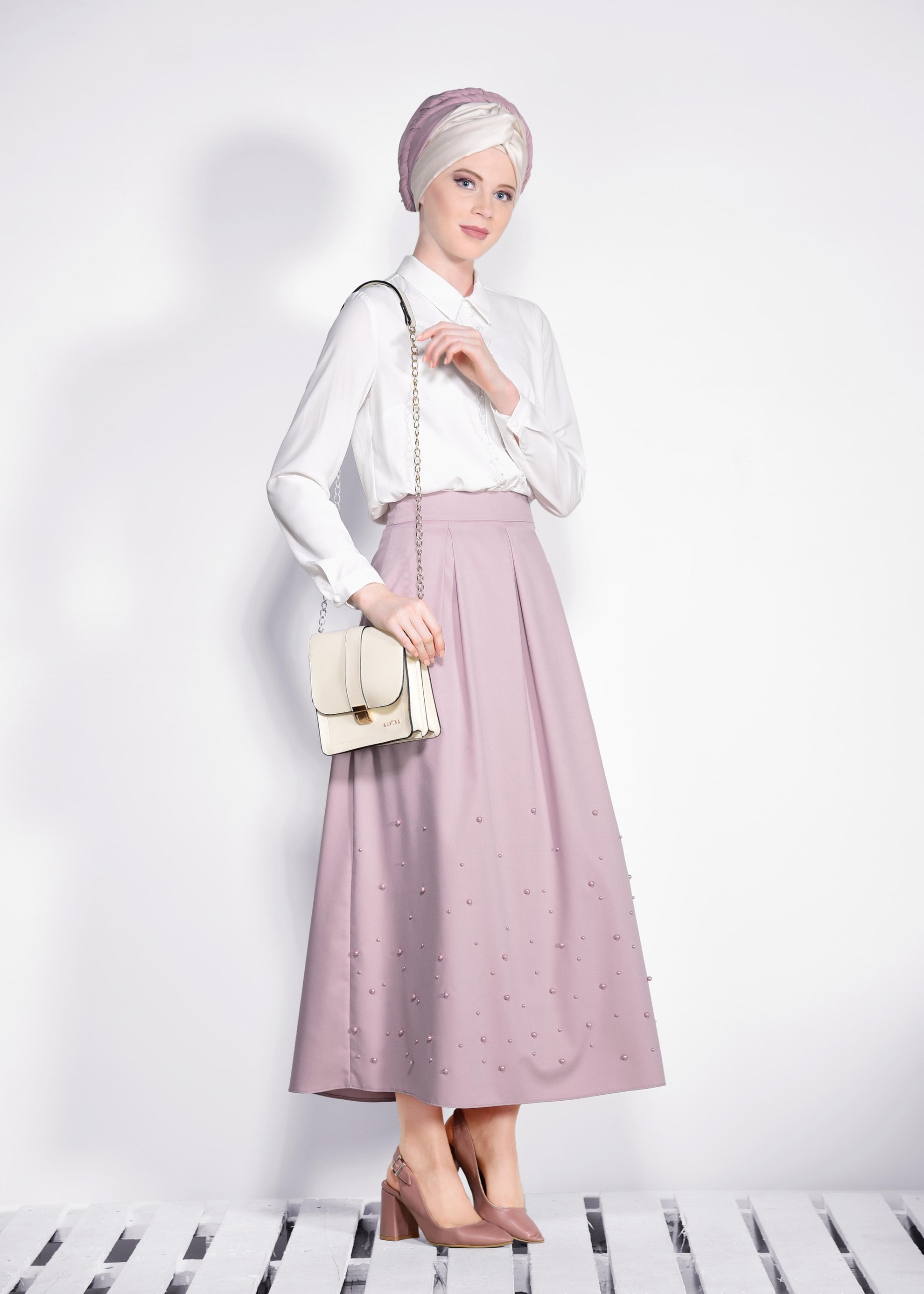 Tesettür giyim BEYAZ DANTEL DETAYLI BLUZ 4136