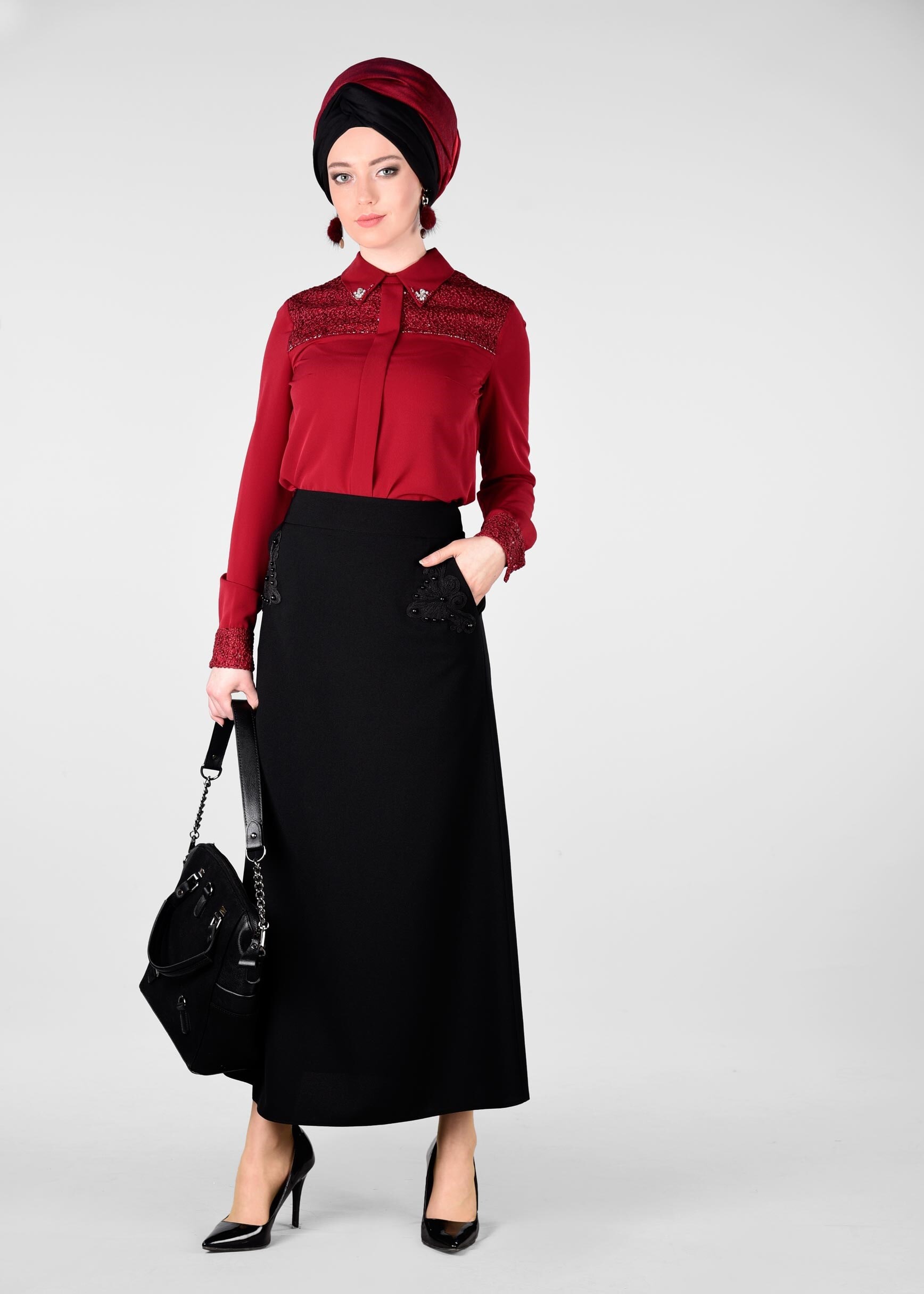 Tesettür giyim BORDO DOKULU SİVRİ YAKA BLUZ 4139