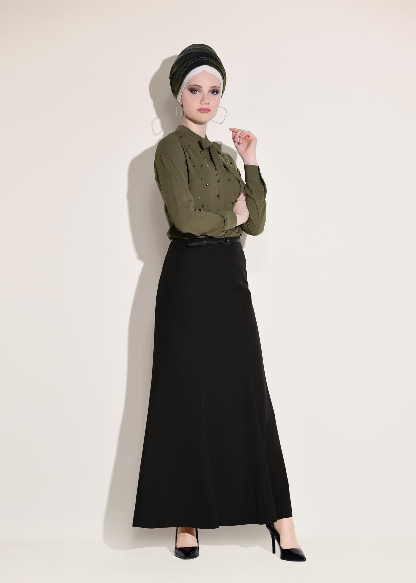 Tesettür giyim HAKİ FULARLI İNCİ İŞLEMELİ BLUZ 4155