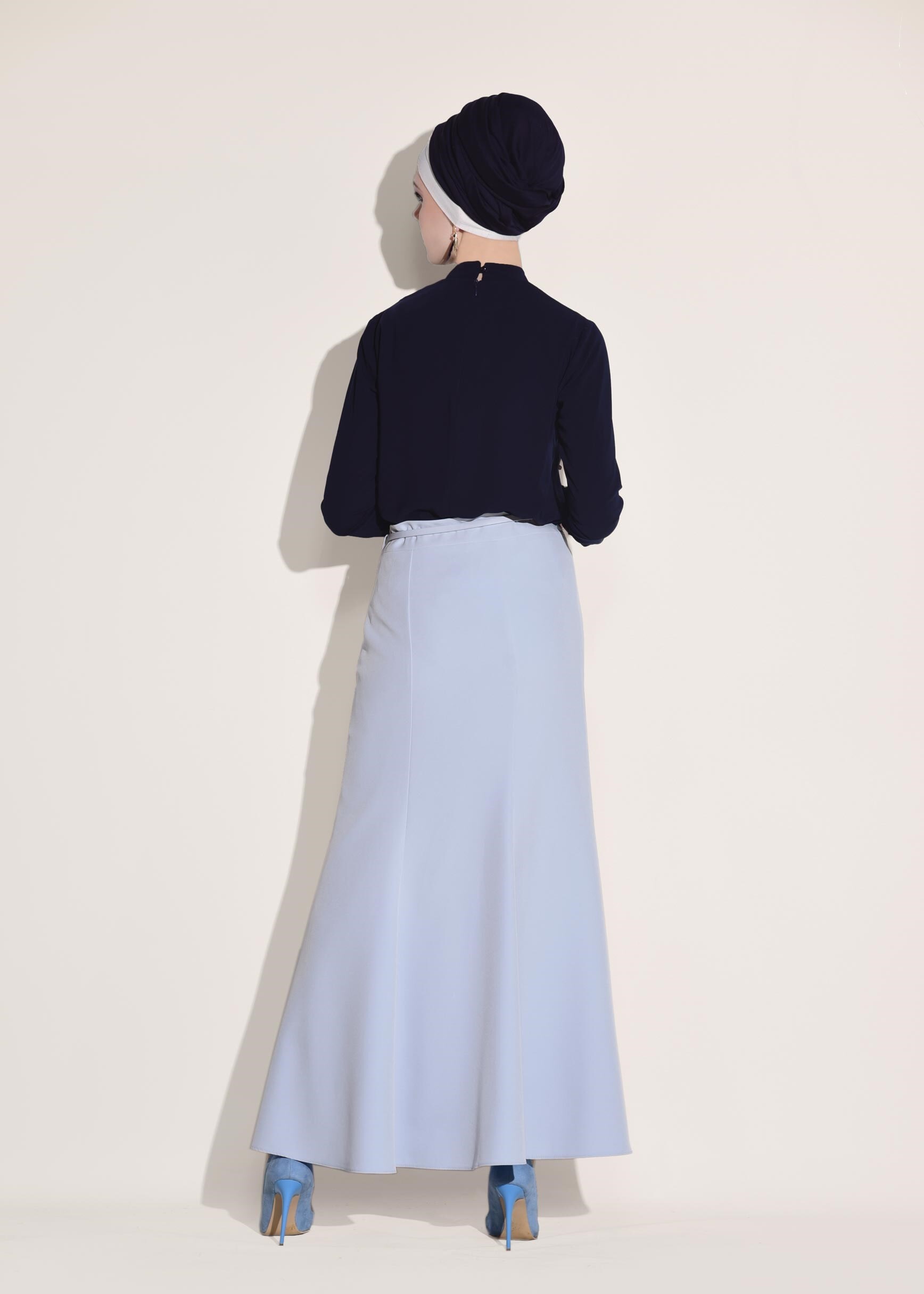 Tesettür giyim LACİVERT FULARLI İNCİ İŞLEMELİ BLUZ 4155