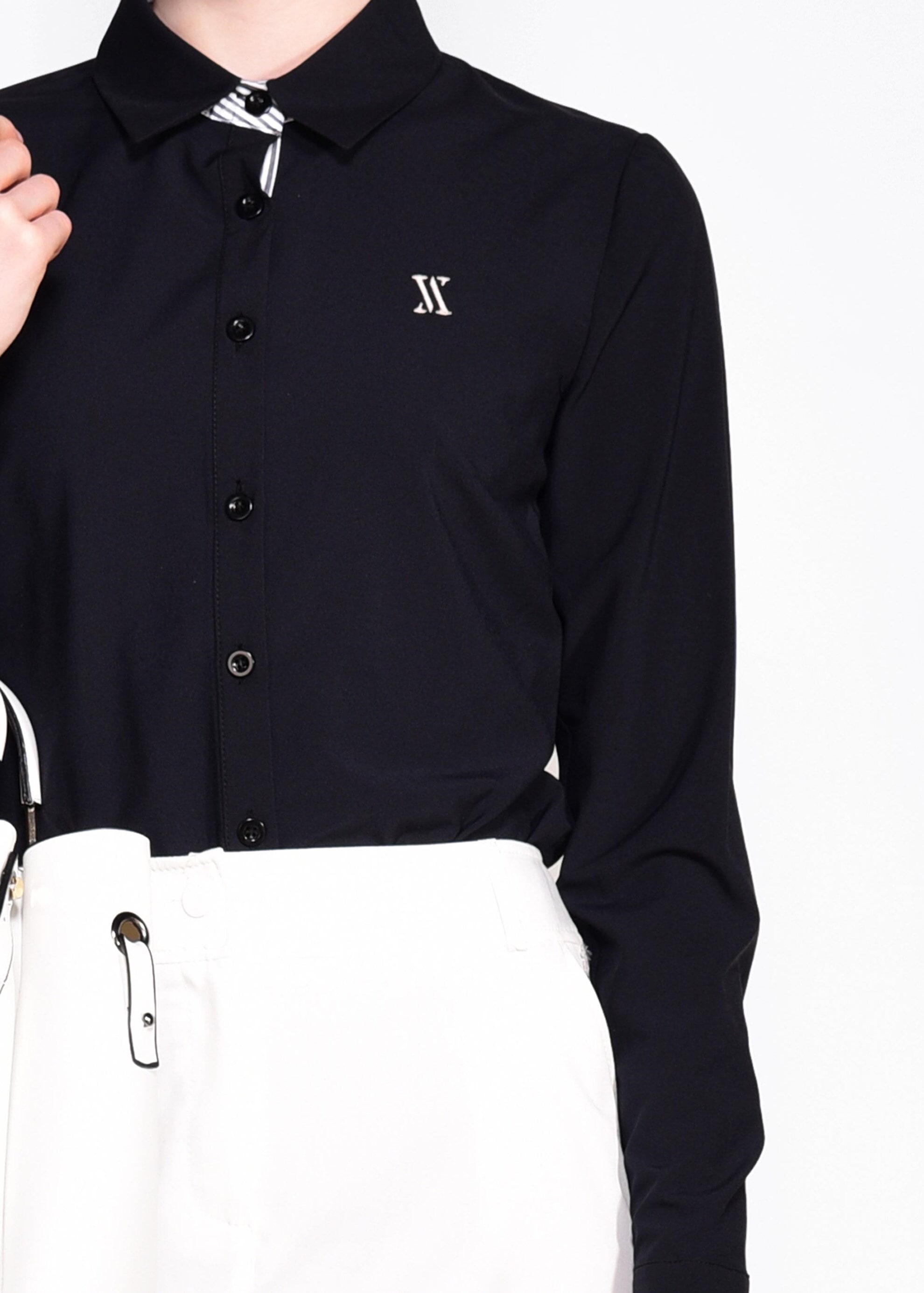 Tesettür giyim SİYAH ARMA DETAYLI BLUZ 4191