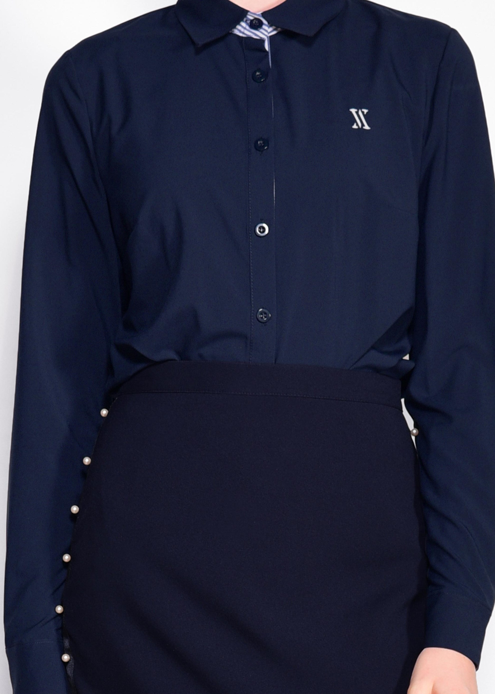 Tesettür giyim LACİVERT ARMA DETAYLI BLUZ 4191