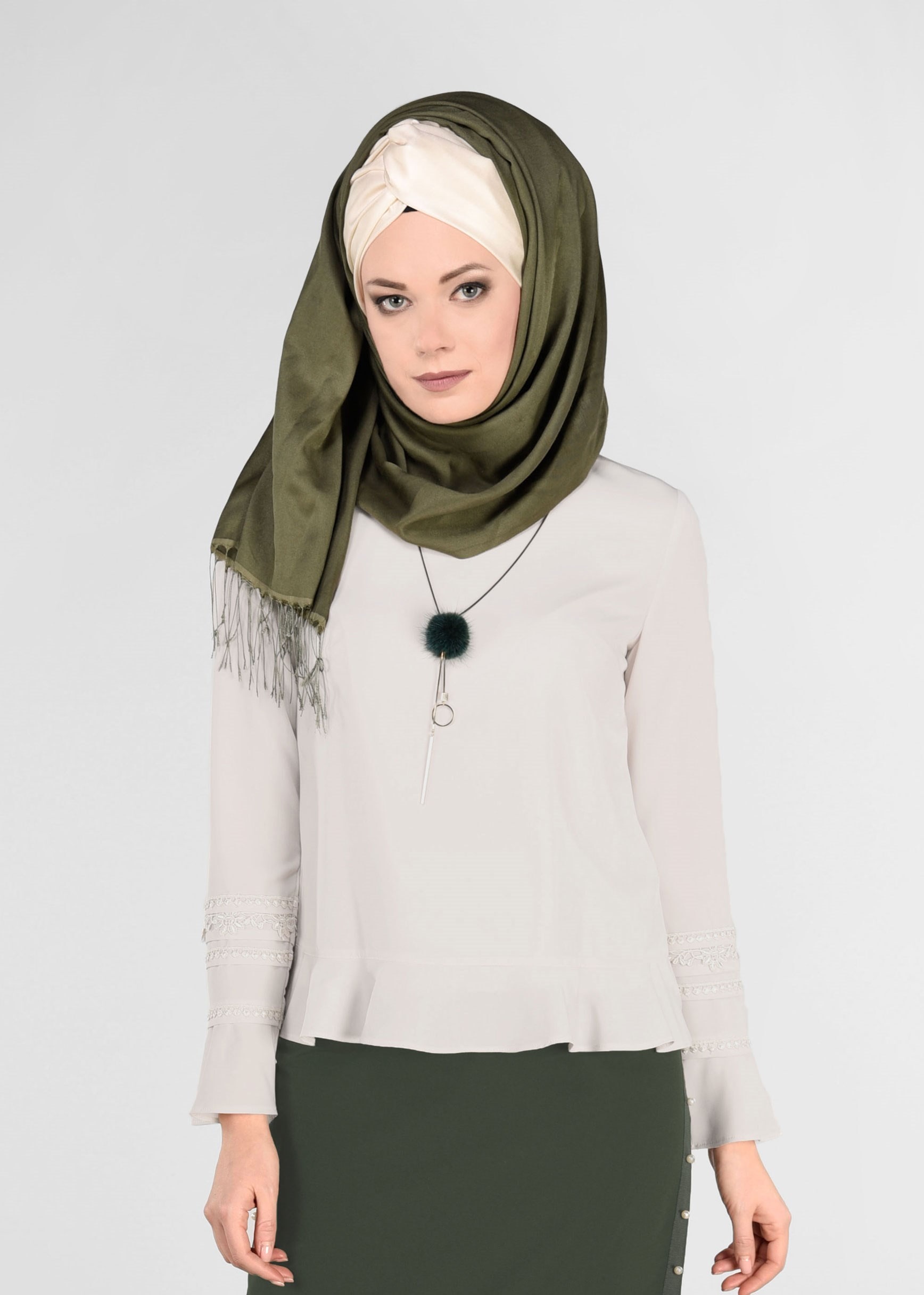 Tesettür giyim BEJ NAKIŞ İŞLEMELİ BLUZ 4928