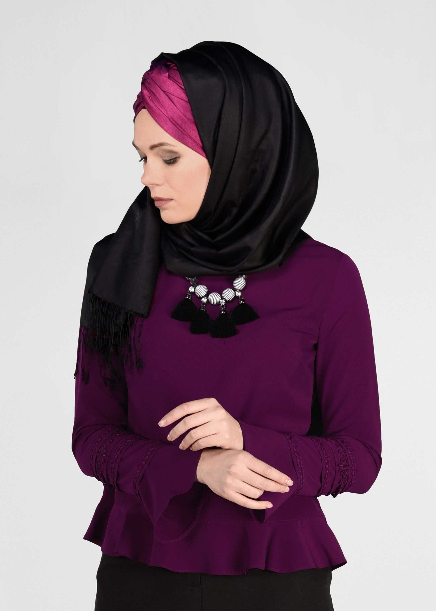 Tesettür giyim MÜRDÜM NAKIŞ İŞLEMELİ BLUZ 4928