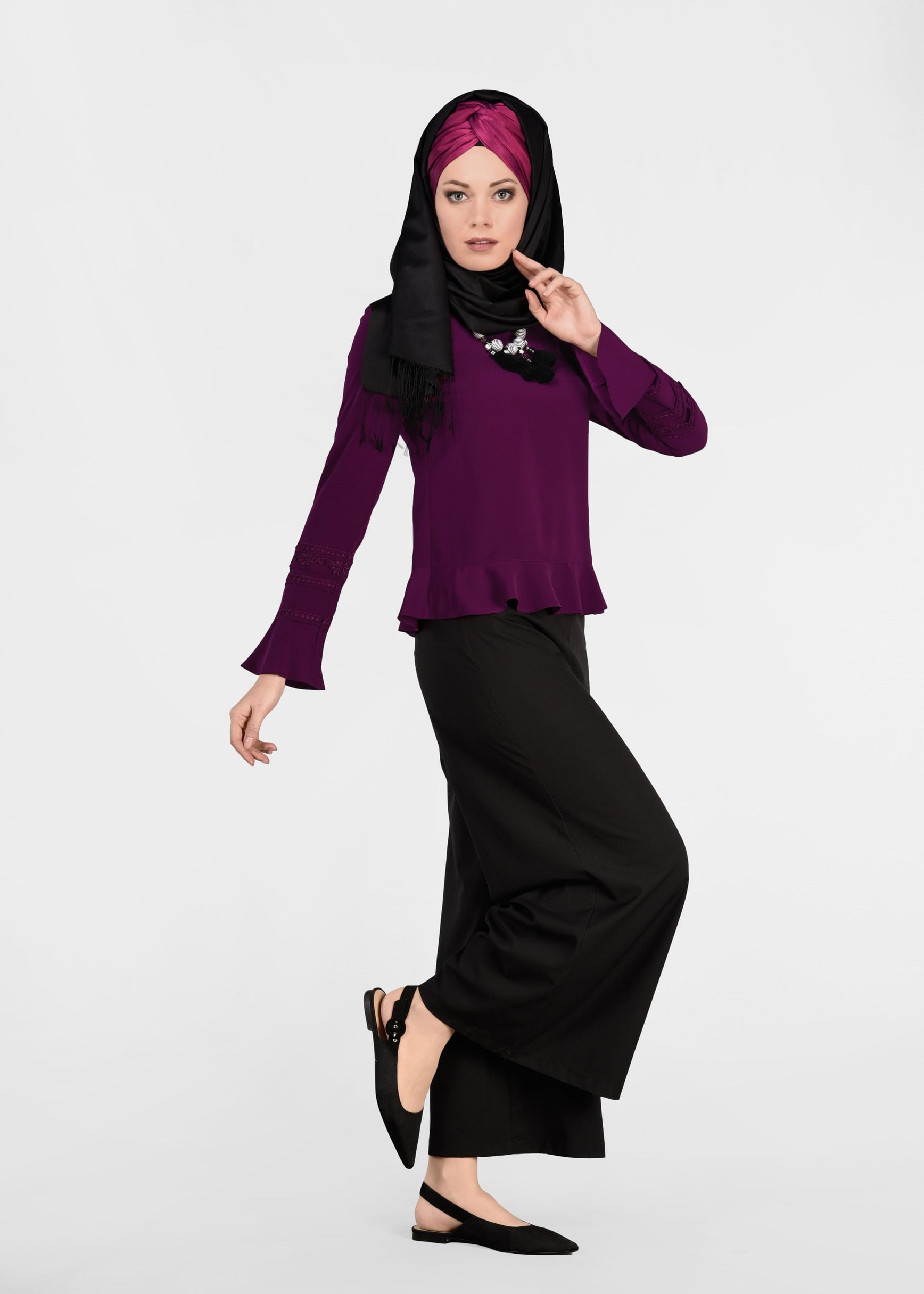 Tesettür giyim MÜRDÜM NAKIŞ İŞLEMELİ BLUZ 4928