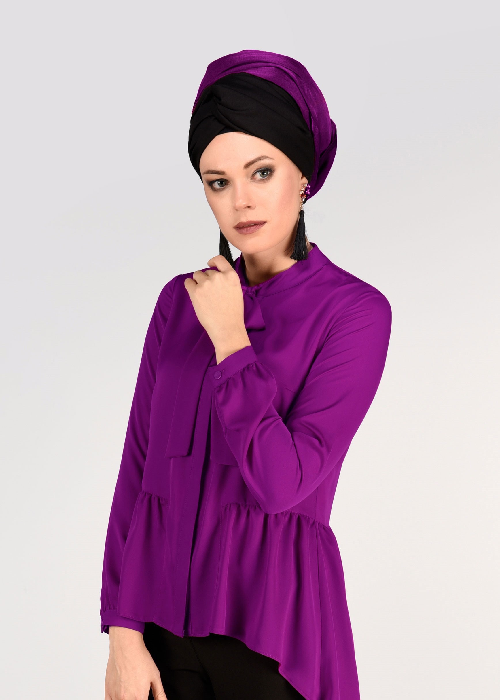 Tesettür giyim MOR FİYONK YAKA FIRFIRLI BLUZ 4976