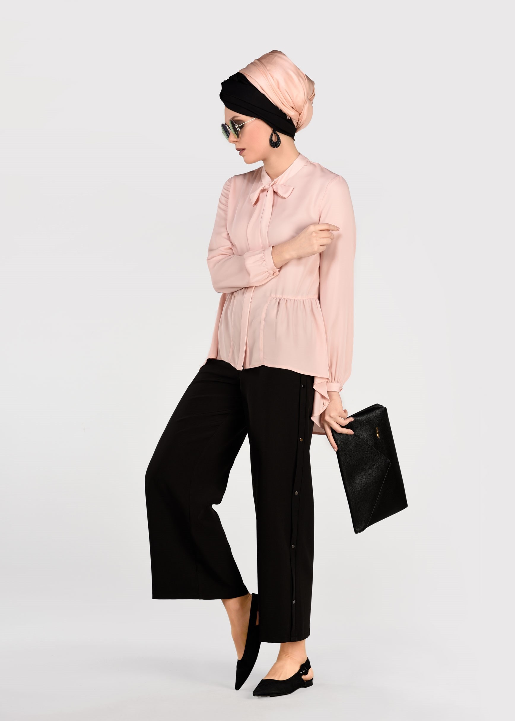 Tesettür giyim PUDRA FİYONK YAKA FIRFIRLI BLUZ 4976