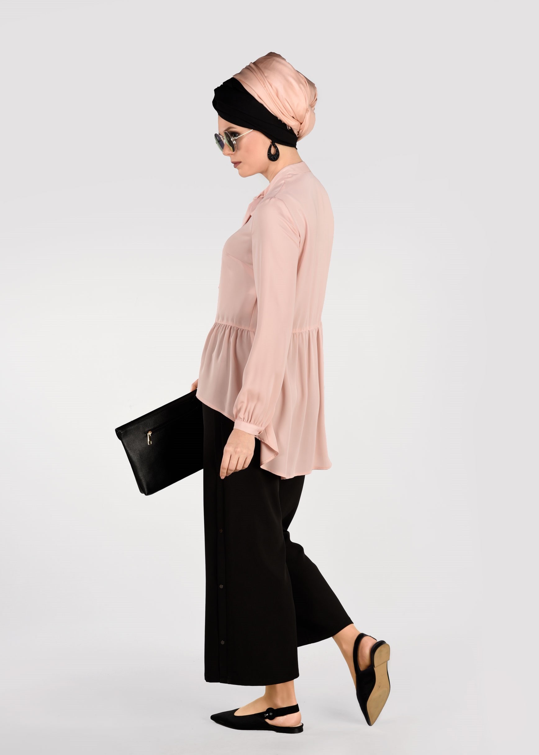 Tesettür giyim PUDRA FİYONK YAKA FIRFIRLI BLUZ 4976