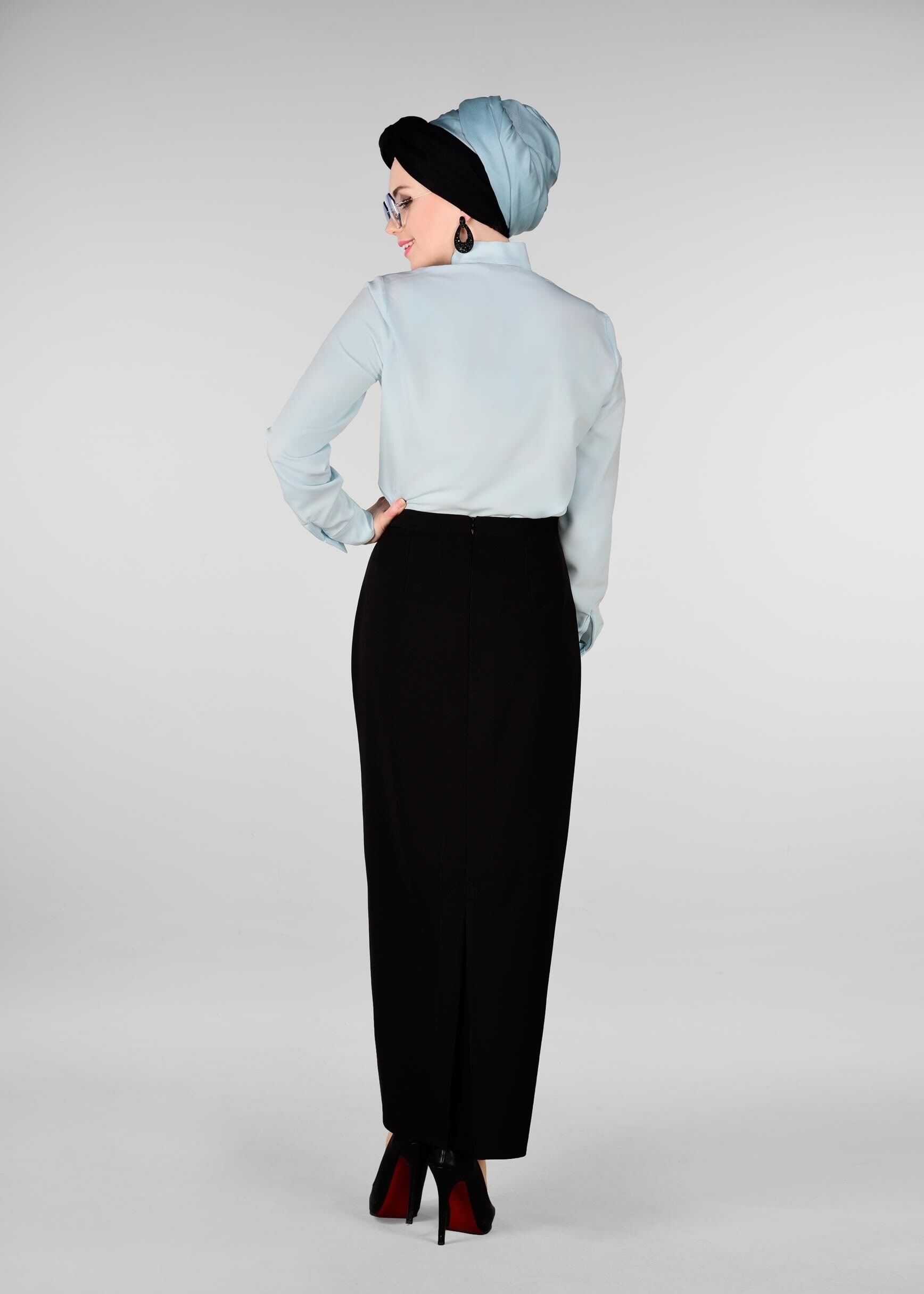 Tesettür giyim MAVİ FULARLI BLUZ 4983