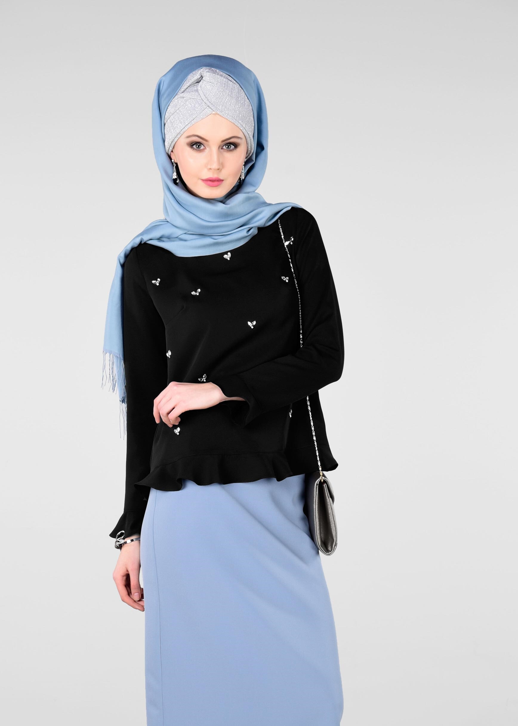 Tesettür giyim SİYAH BONCUK İŞLEMELİ BLUZ 4984