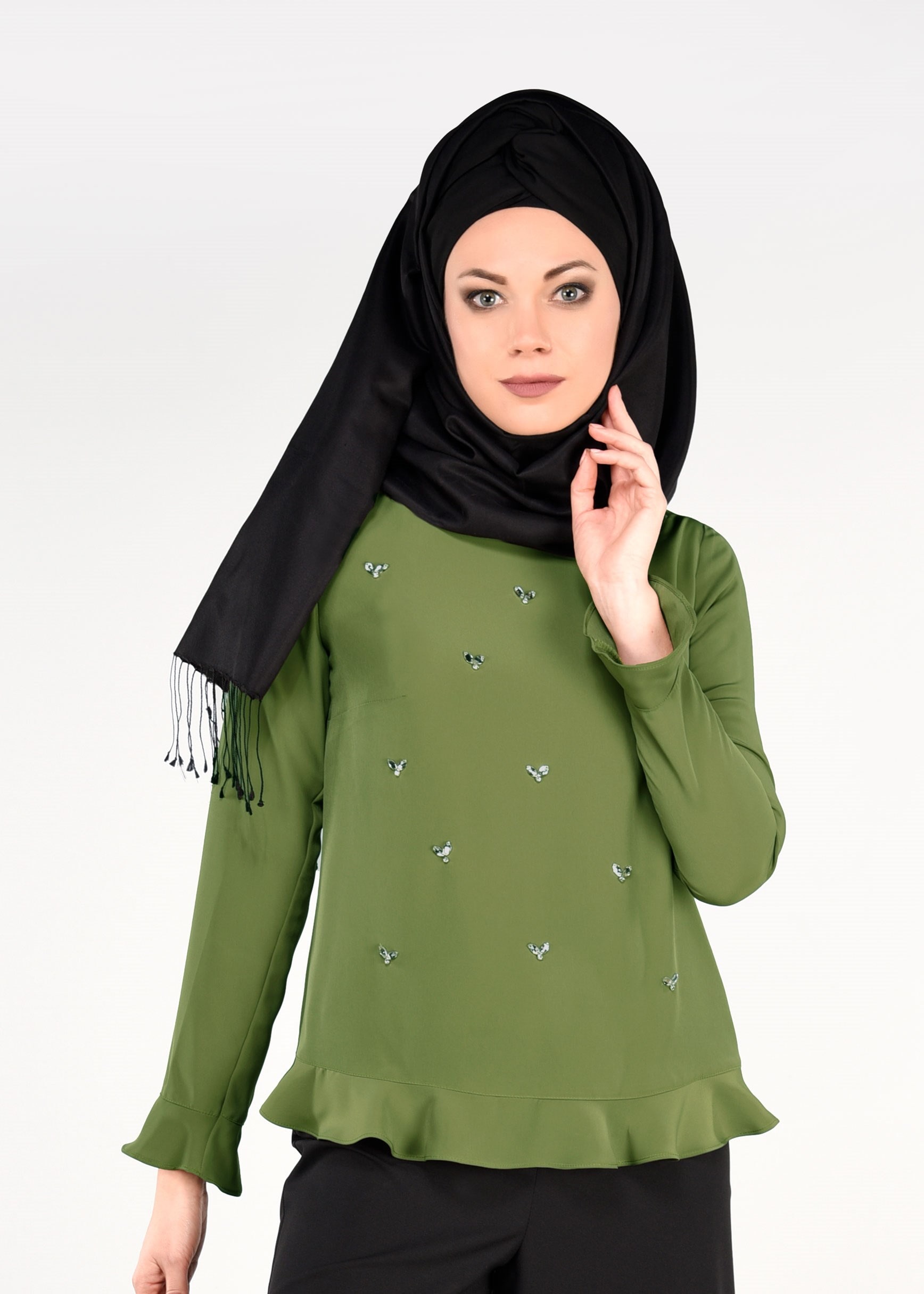 Tesettür giyim HAKİ BONCUK İŞLEMELİ BLUZ 4984