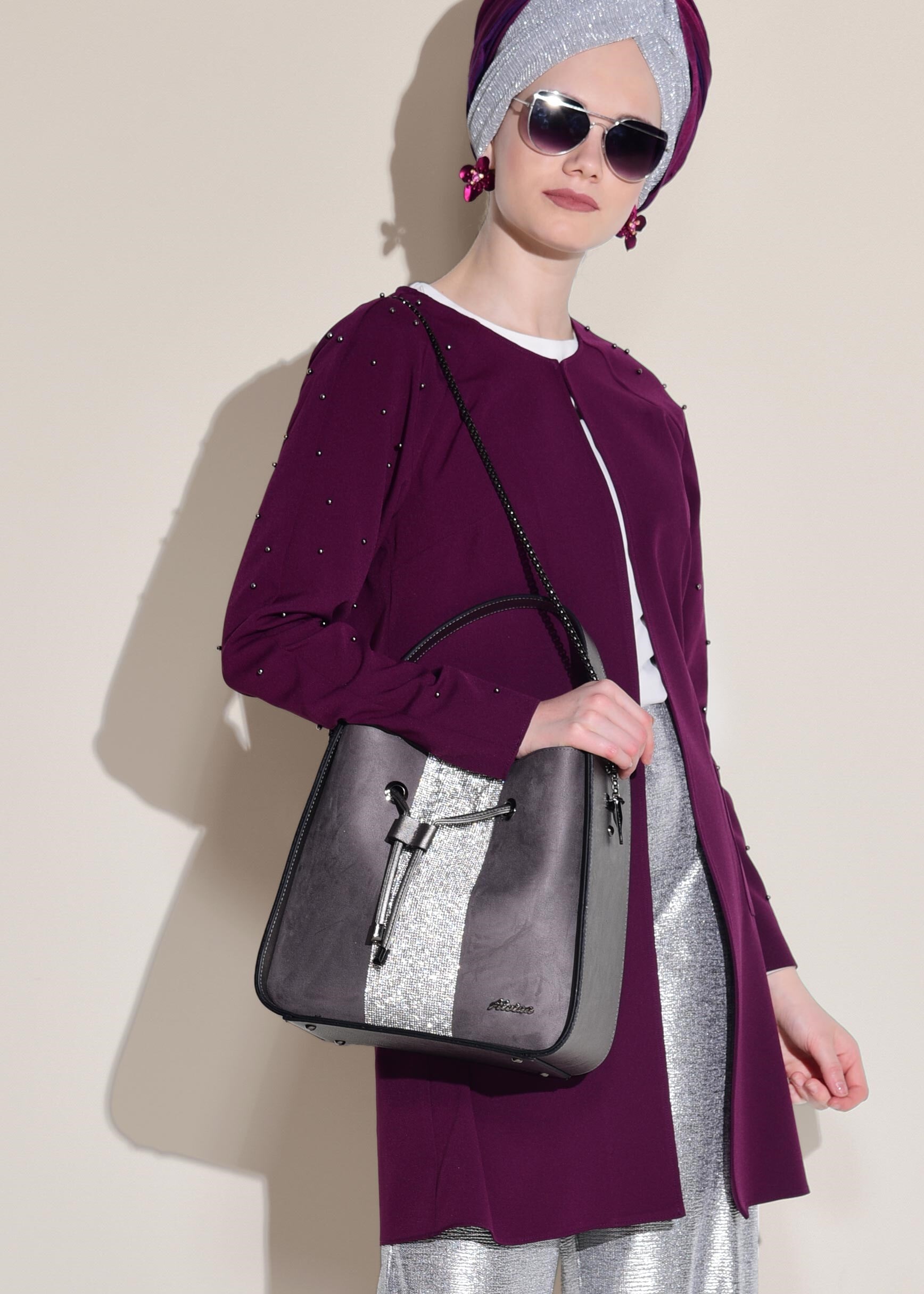 Tesettür giyim MOR YUVARLAK YAKA İNCİ İŞLEMELİ CEKET 4069