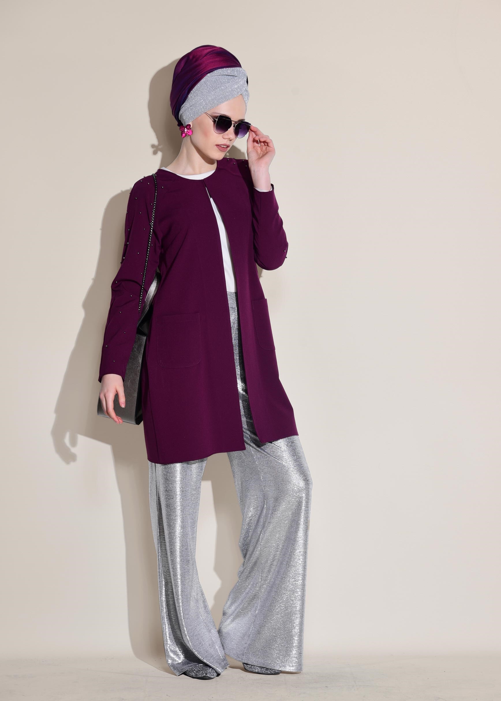 Tesettür giyim MOR YUVARLAK YAKA İNCİ İŞLEMELİ CEKET 4069