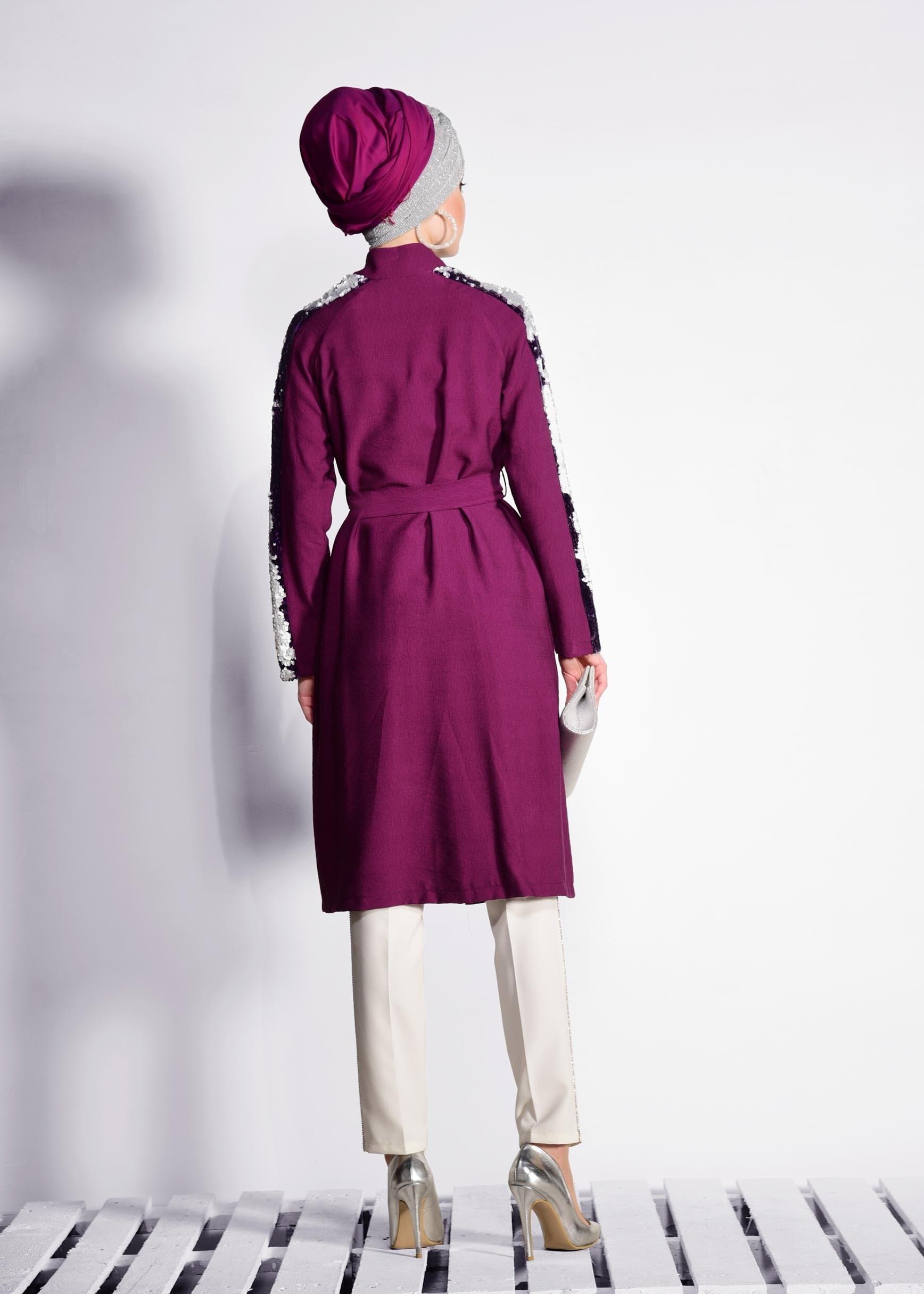 Tesettür giyim MOR KOLLARI PUL PAYETLİ KEMERLİ GİY ÇIK 4177