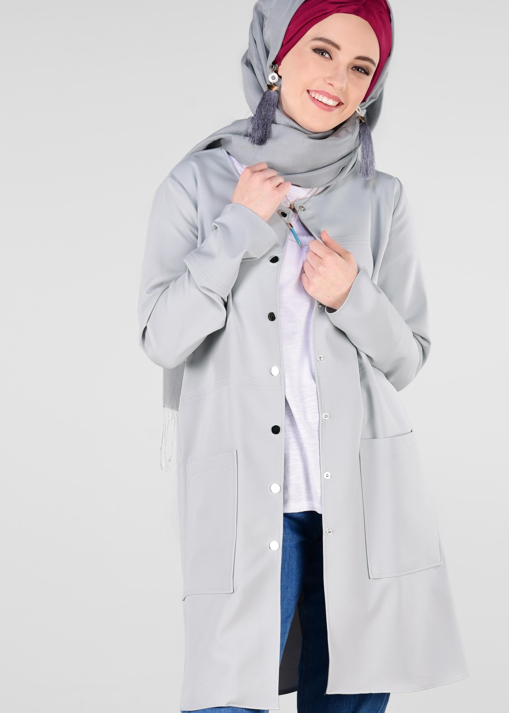 Tesettür giyim GÜMÜŞ YUVARLAK YAKA ÇITÇITLI CEKET 4973