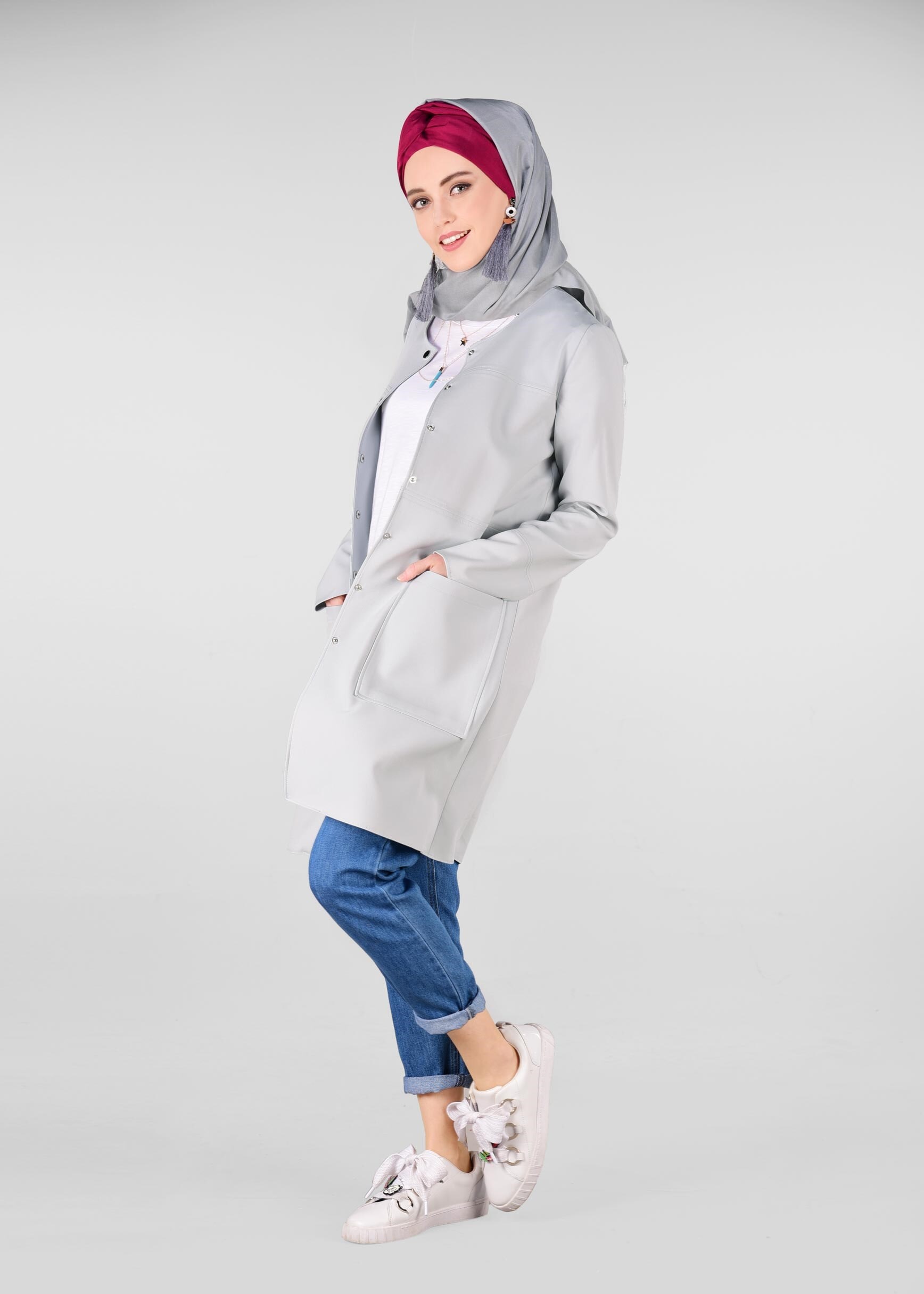 Tesettür giyim GÜMÜŞ YUVARLAK YAKA ÇITÇITLI CEKET 4973