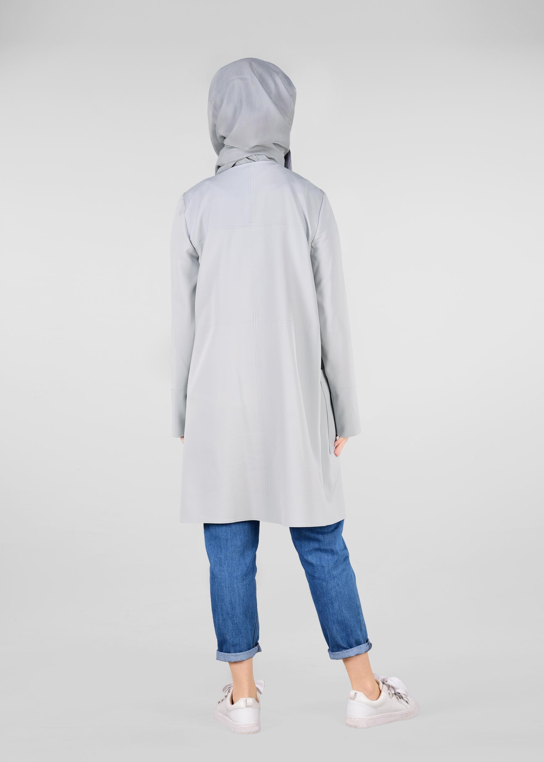 Tesettür giyim GÜMÜŞ YUVARLAK YAKA ÇITÇITLI CEKET 4973