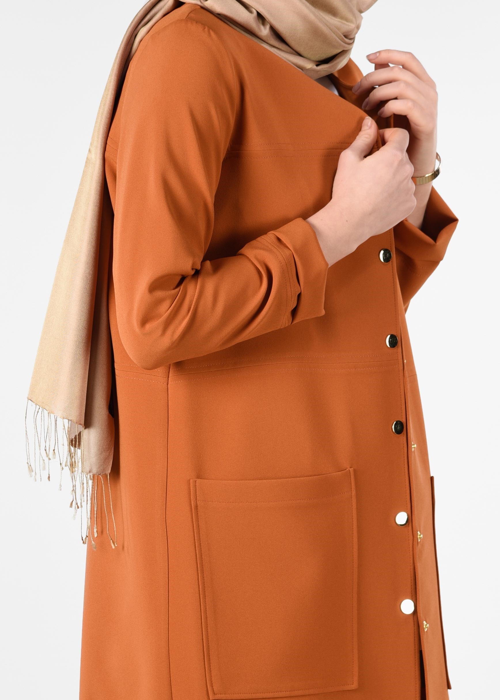 Tesettür giyim TURUNCU YUVARLAK YAKA ÇITÇITLI CEKET 4973