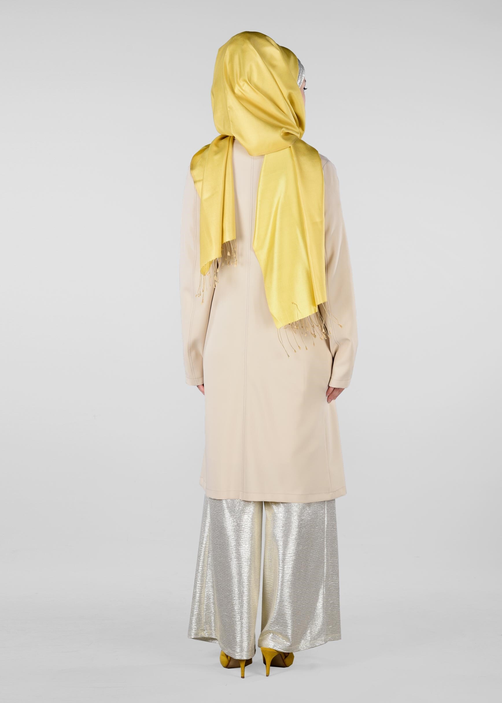 Tesettür giyim BEJ CEPLİ KLASİK KESİM CEKET 4979