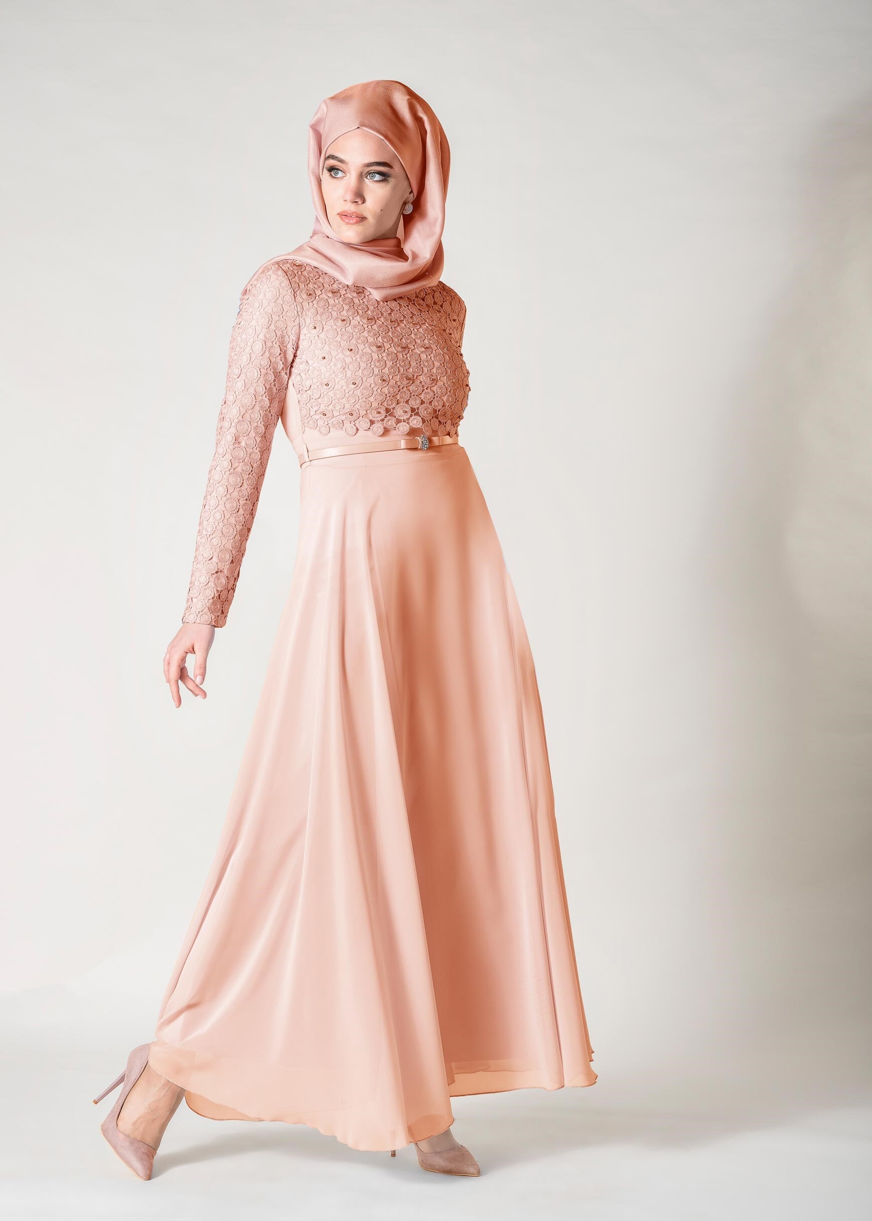 Tesettür giyim PUDRA GÜPÜR DETAYLI ŞİFON ELBİSE 4058