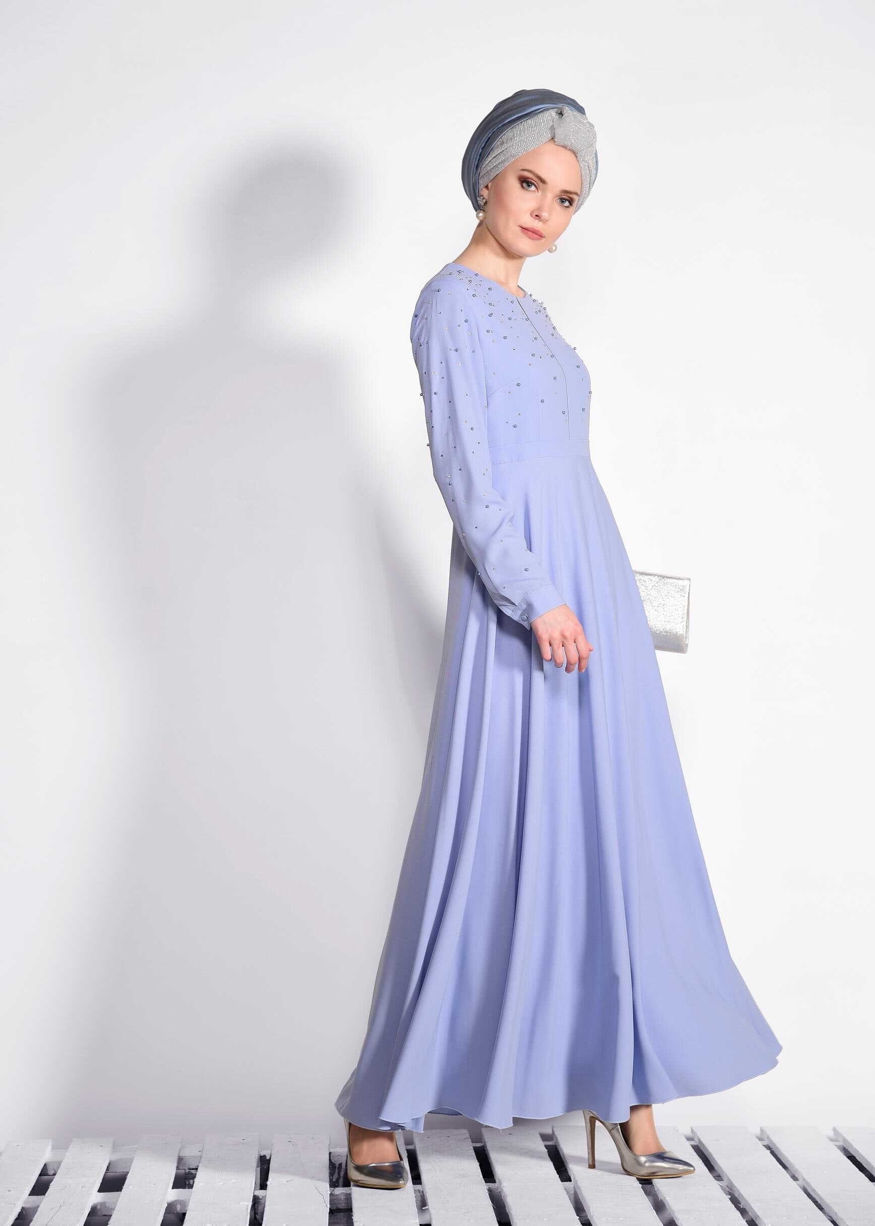 Tesettür giyim MAVİ İNCİ İŞLEMELİ ELBİSE 4228